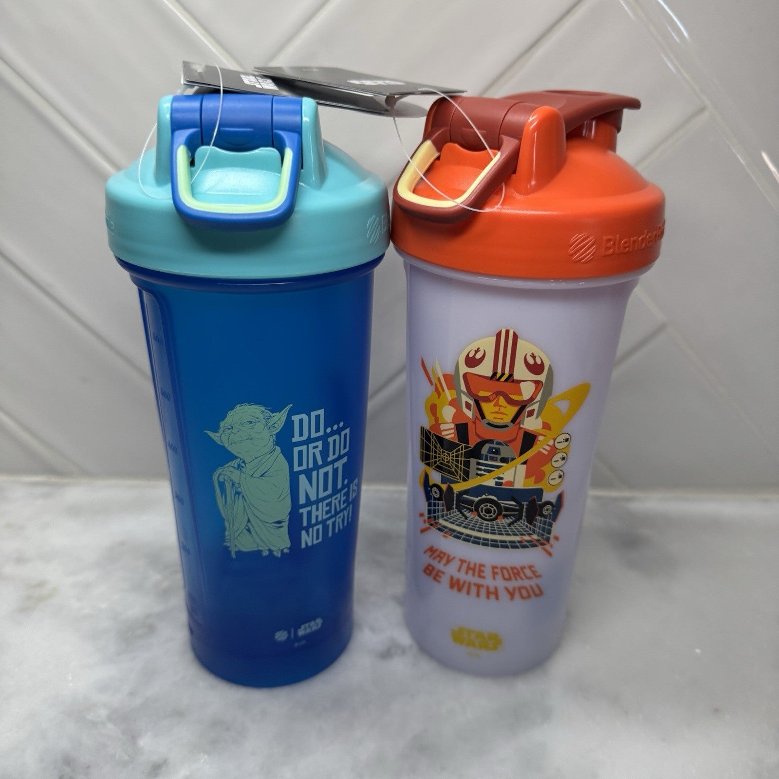 Star Wars Blender Bottle 28oz LOT Set Of 2- Brand New. Yoda Rebel Pilot