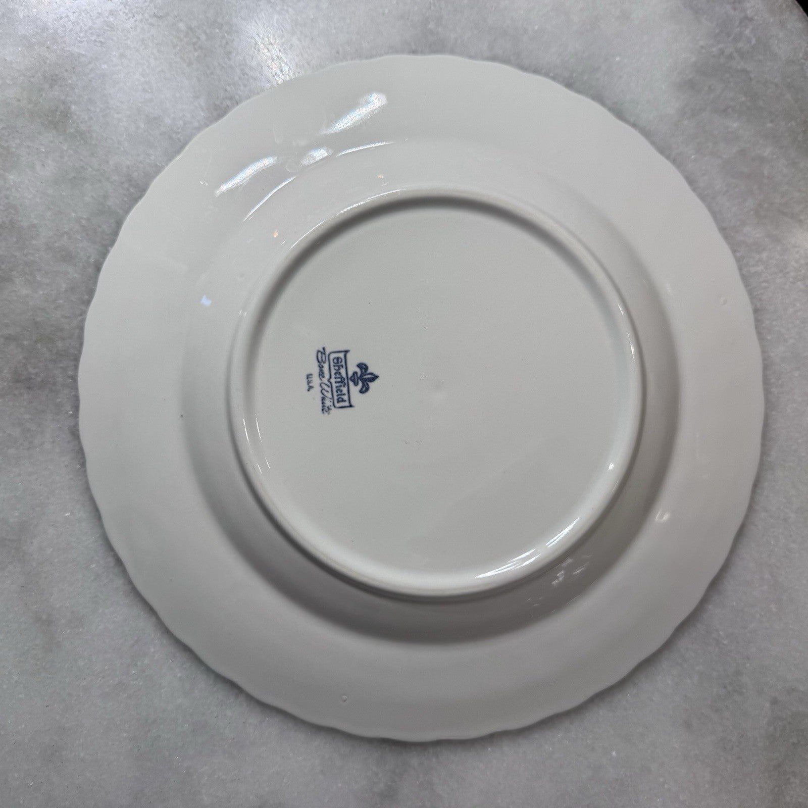 Sheffield Bone White 1967 Calendar Zodiac Signs Decorative Plate Gold Trim 10.25