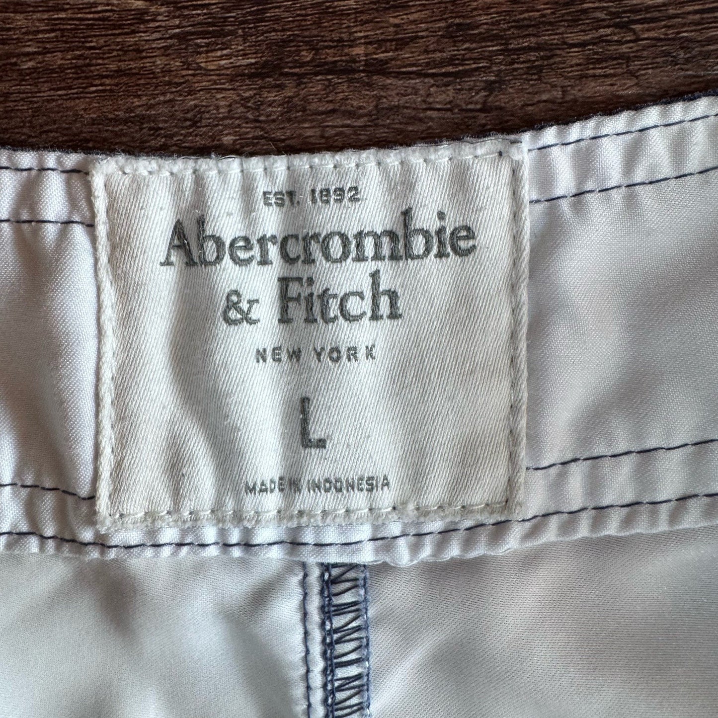 Abercrombie & Fitch Men’s Swim Trunks Size L | Blue White Board Shorts