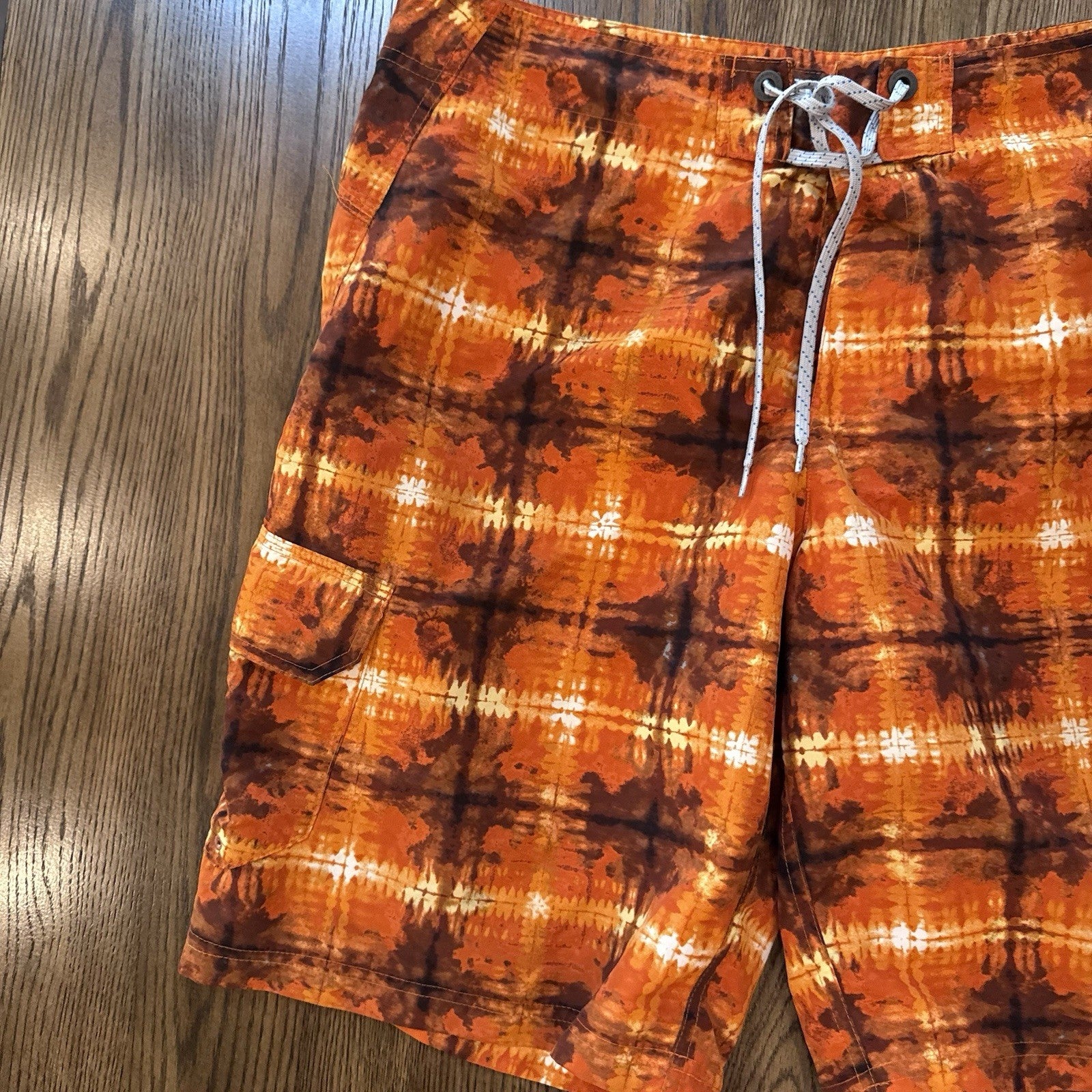 Columbia Omni-Shade Swim Trunks Size 34 Orange Tie-Dye Board Shorts UPF