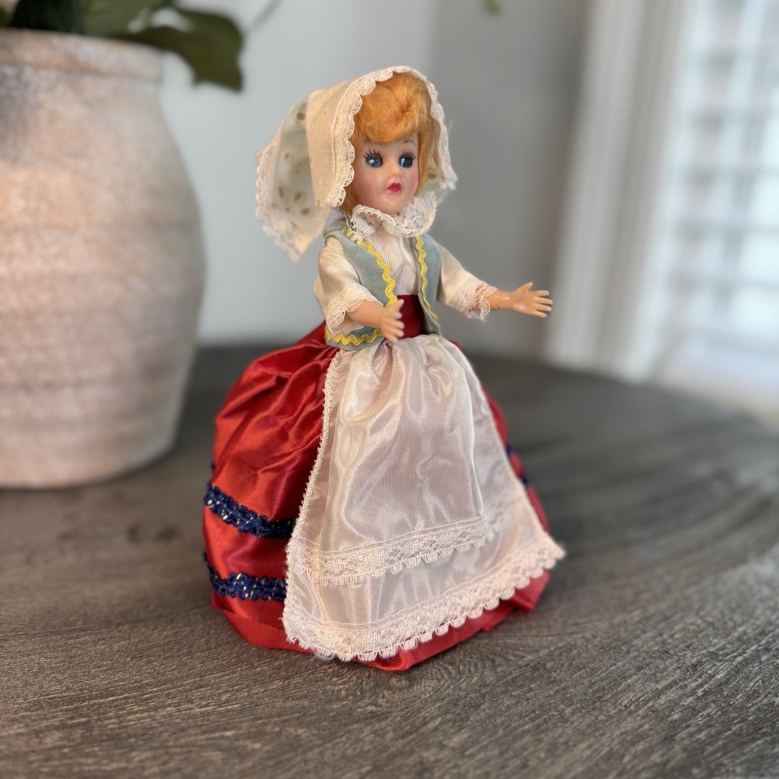 Vintage Blue Bonnet Dolls Of All Lands Czechoslovakia Hard Plastic Sleep Eyes 8"