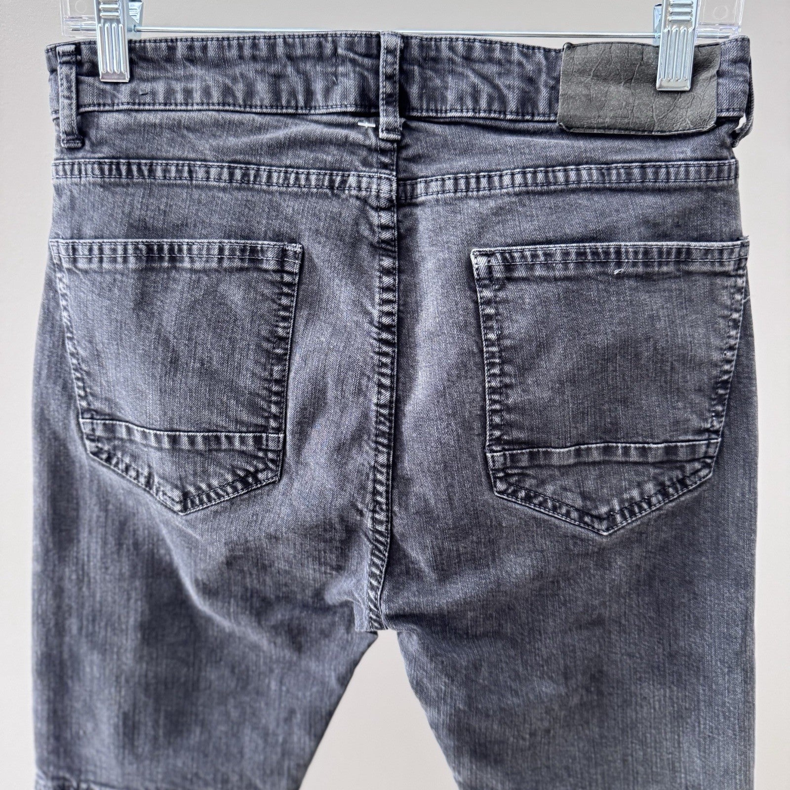 Zara Man Moto Jeans Size 38 (US 30) – Biker Slim Fit Distressed Gray Denim