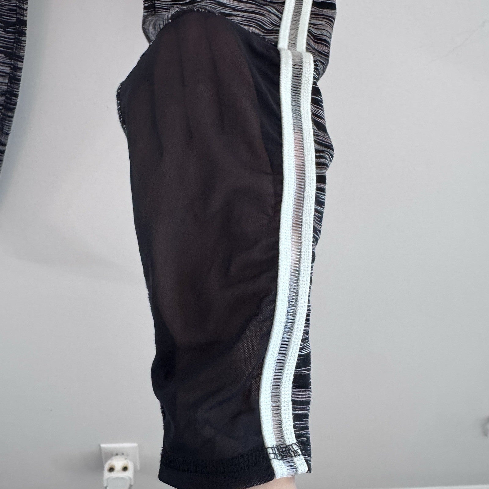 Abercrombie & Fitch A&F Leggings Women Medium Black Space Dye Activewear