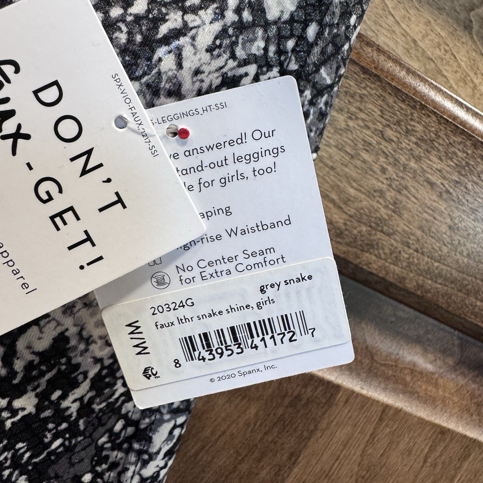 Spanx Faux Leather Snake Shine Leggings Grey Snake Size M (8-10) High Rise