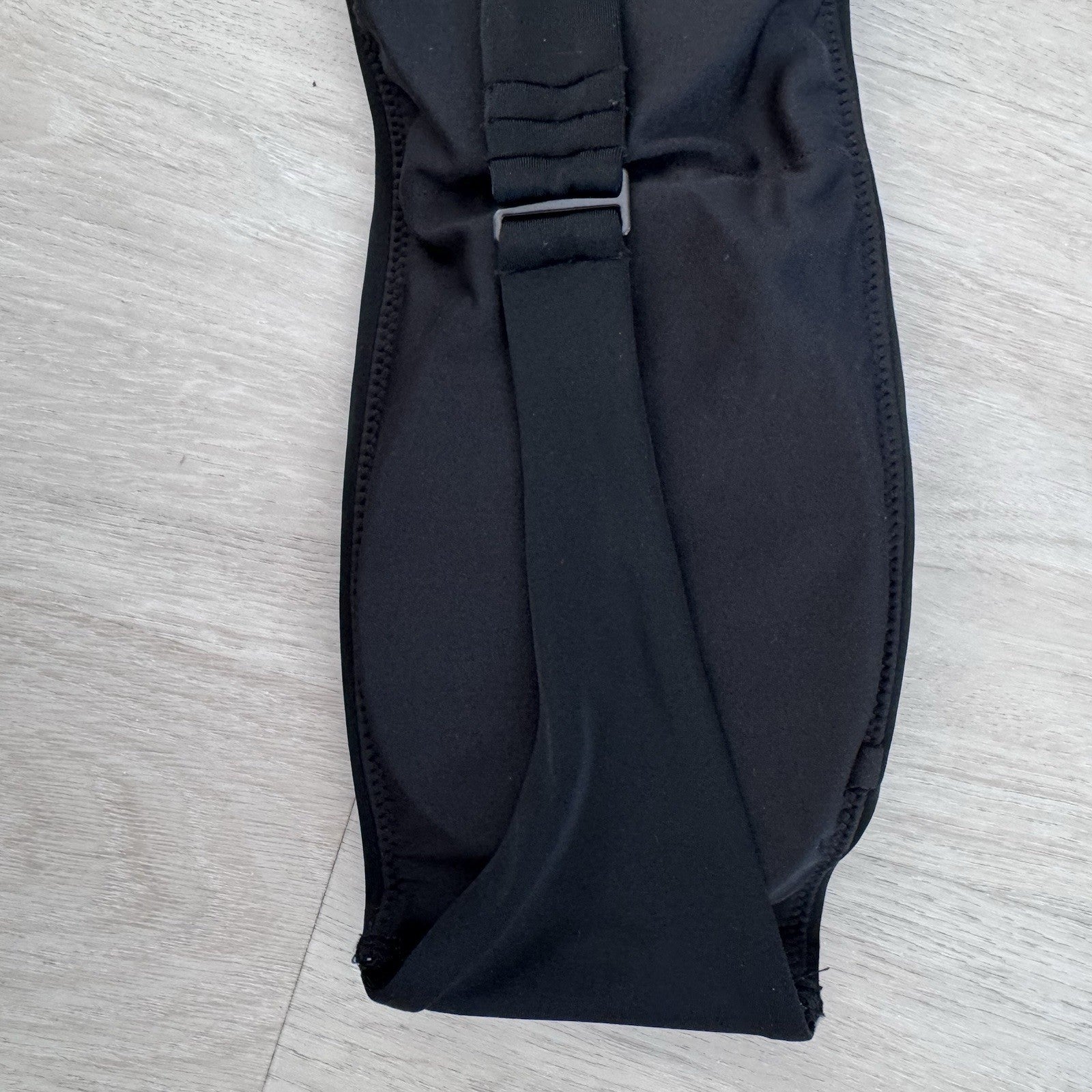 NWT Aerie Black Bandeau Bikini Top Strapless Swimsuit with Removable Straps M