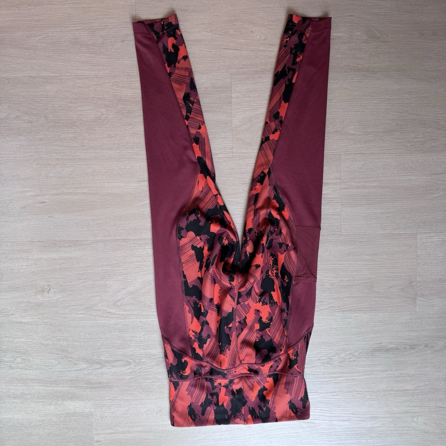 Adidas Women’s S Burgundy Red Abstract Print High Rise Leggings Small