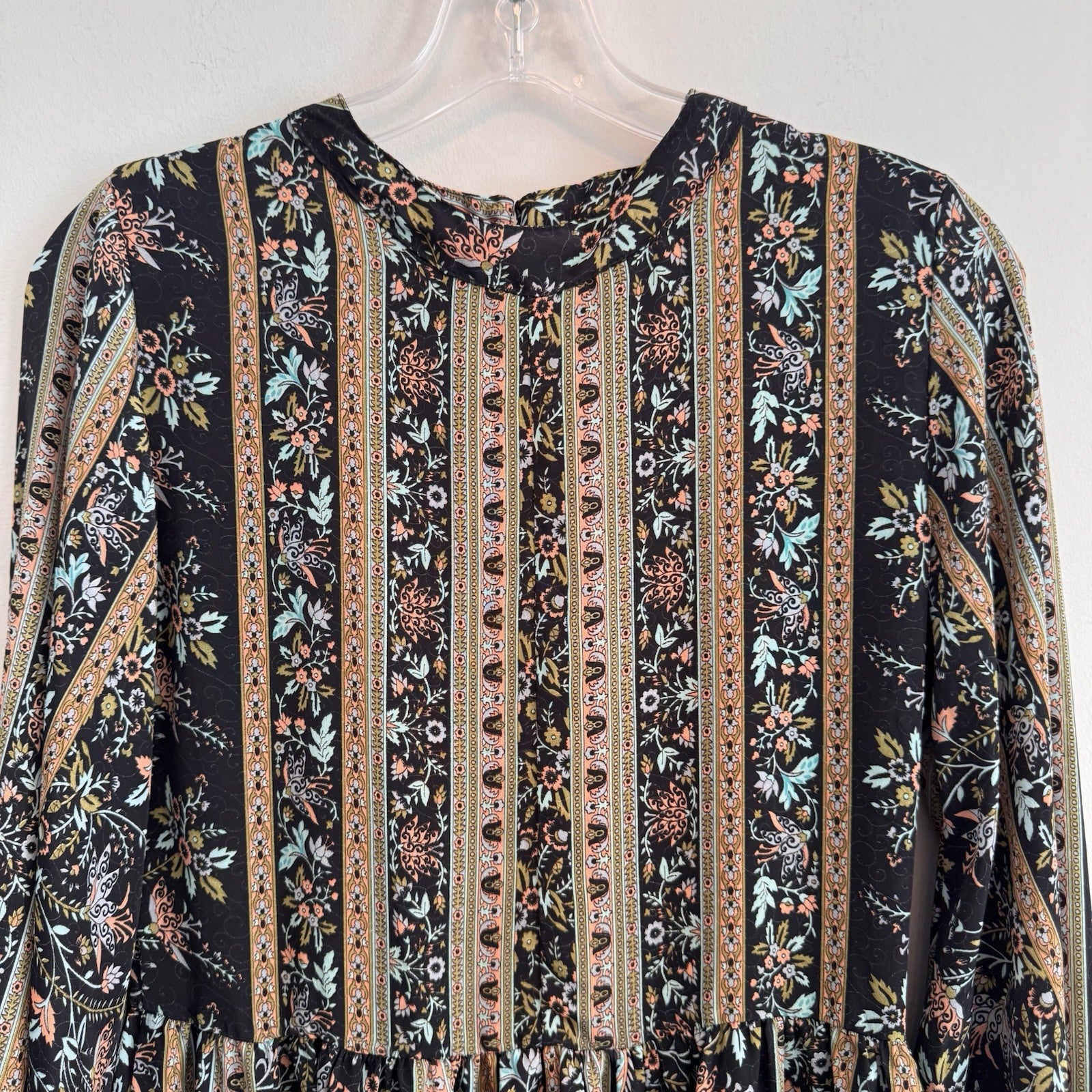 Earthbound Trading Co Boho Floral Bell Sleeve Mini Dress Small Black  Women’s
