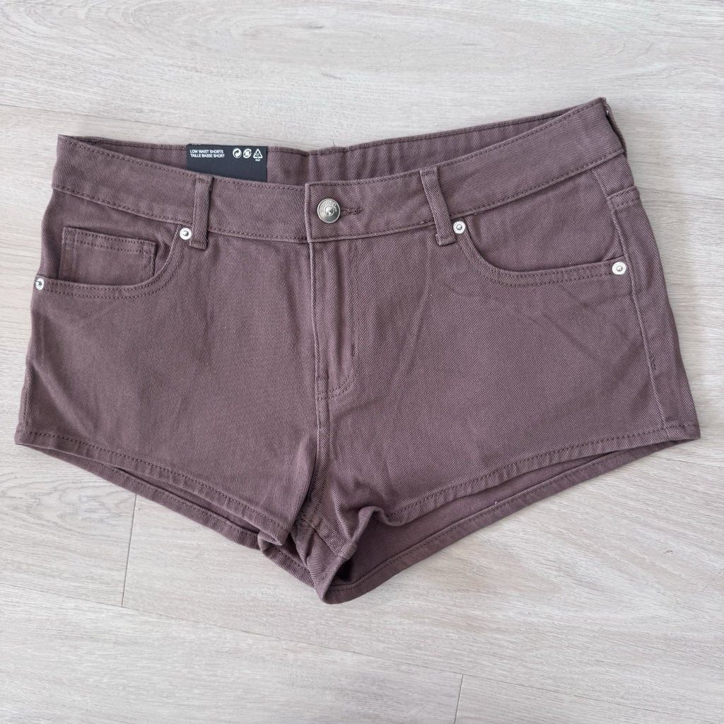H&M Divided Low Rise Shorts US 8 Mauve Y2K NWT