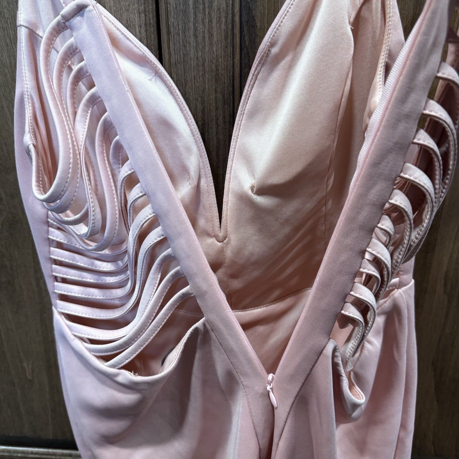 ENTRY Pink Cutout Bodycon Dress Size Large | Sleeveless Strappy Back Midi 