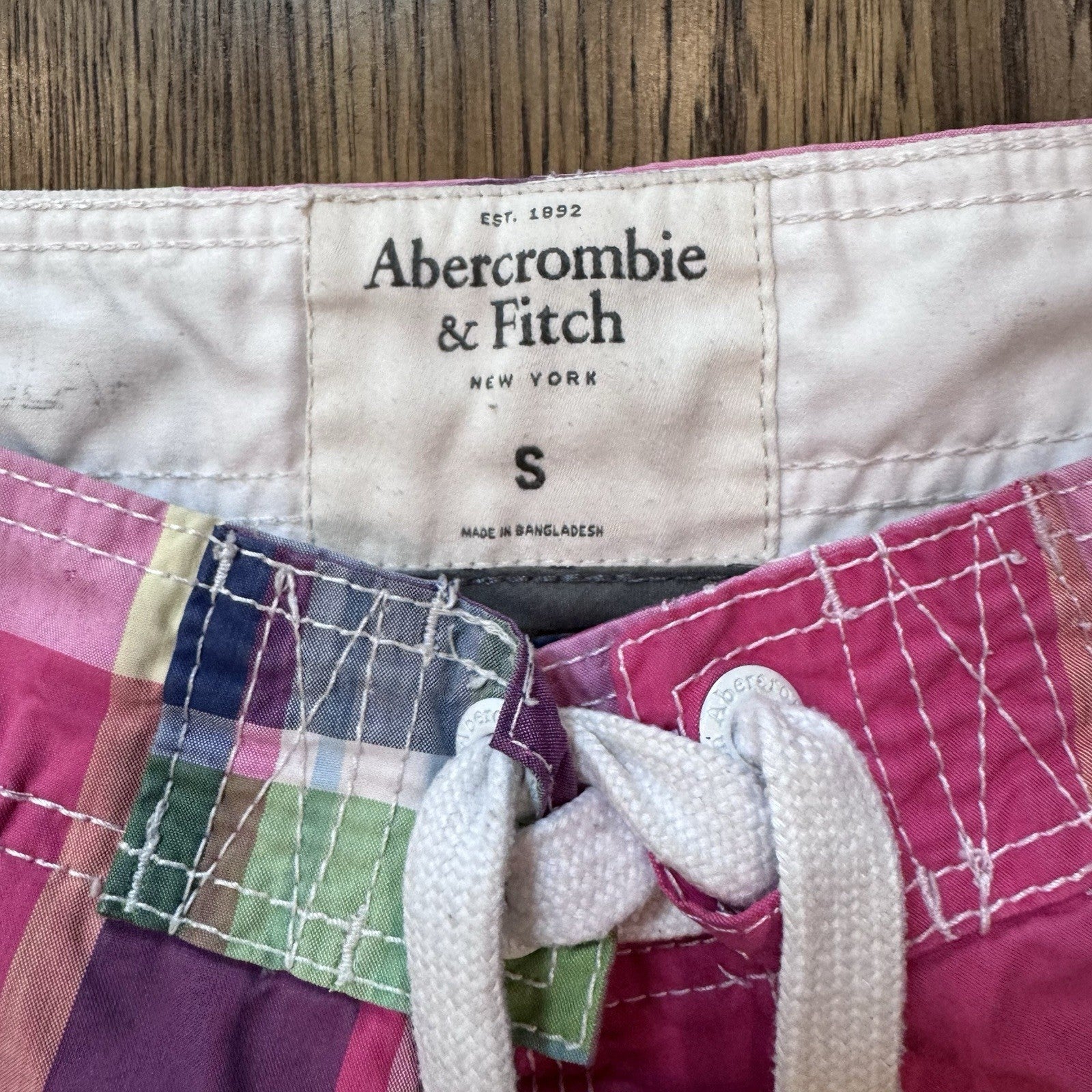 Abercrombie & Fitch Men’s Plaid Swim Trunks Size Small Board Shorts Y2K 2000 VTG