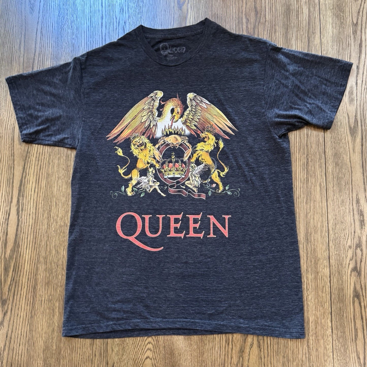 Queen Rock Band Black Crest Eagle Short Sleeve T-shirt Medium
