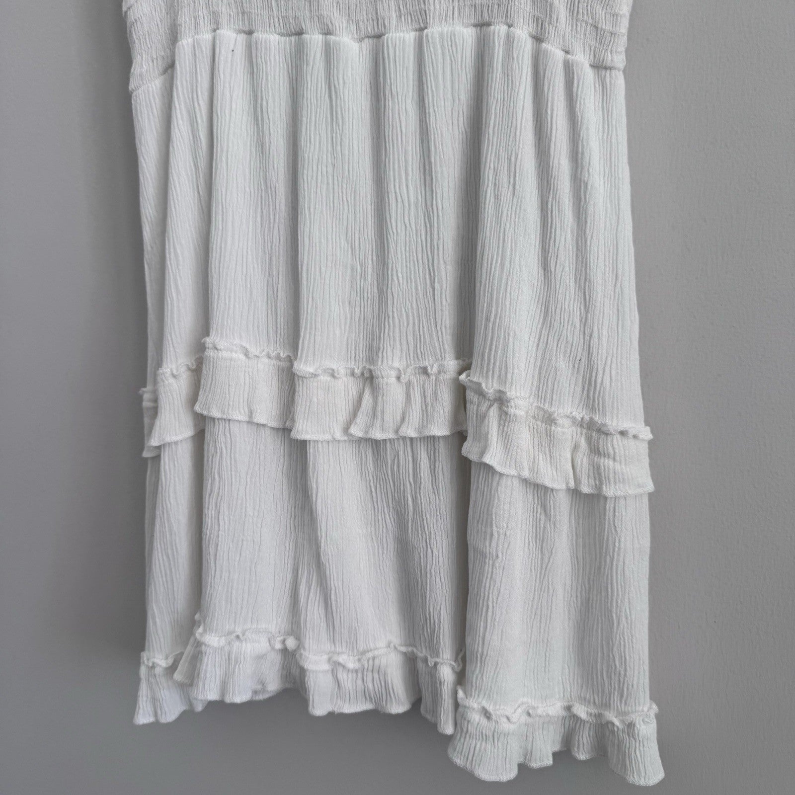 Altar’d State White Ruffle Tiered Dress L Surplice V Neck Boho
