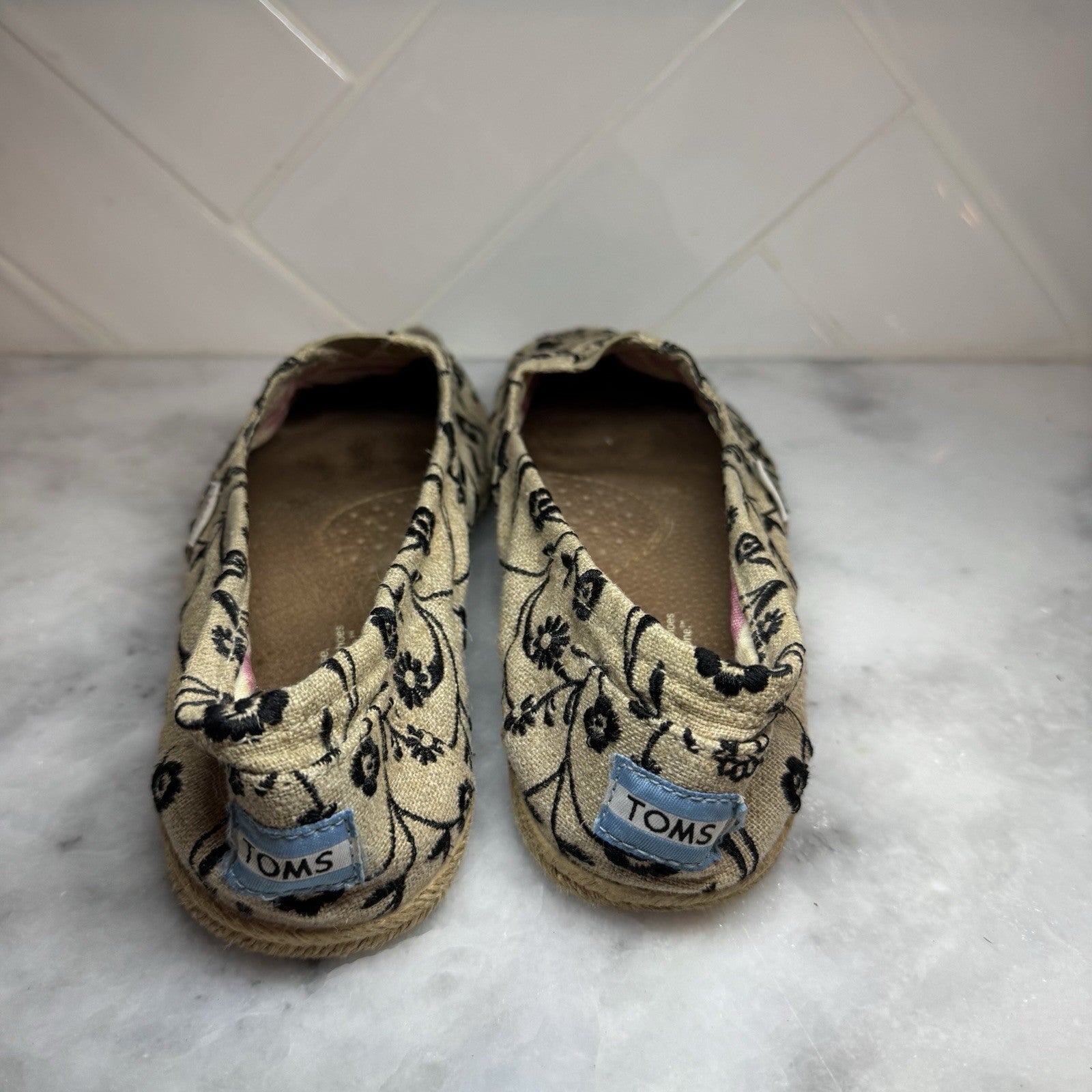 TOMS Classic Alpargata Floral Embroidered Espadrille Women’s 9M Tan Black