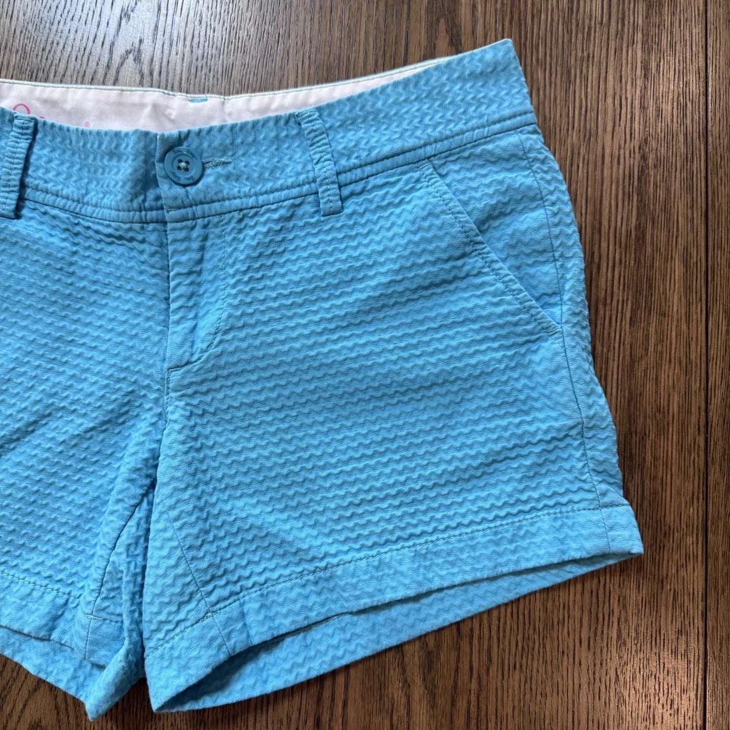 Lilly Pulitzer The Callahan Short Size 2 Aqua Blue Textured Cotton Seersucker