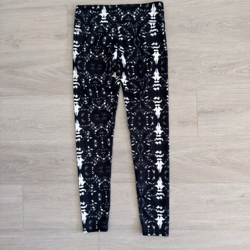 Fabletics High Rise Leggings Small Black White Abstract Print Activewear