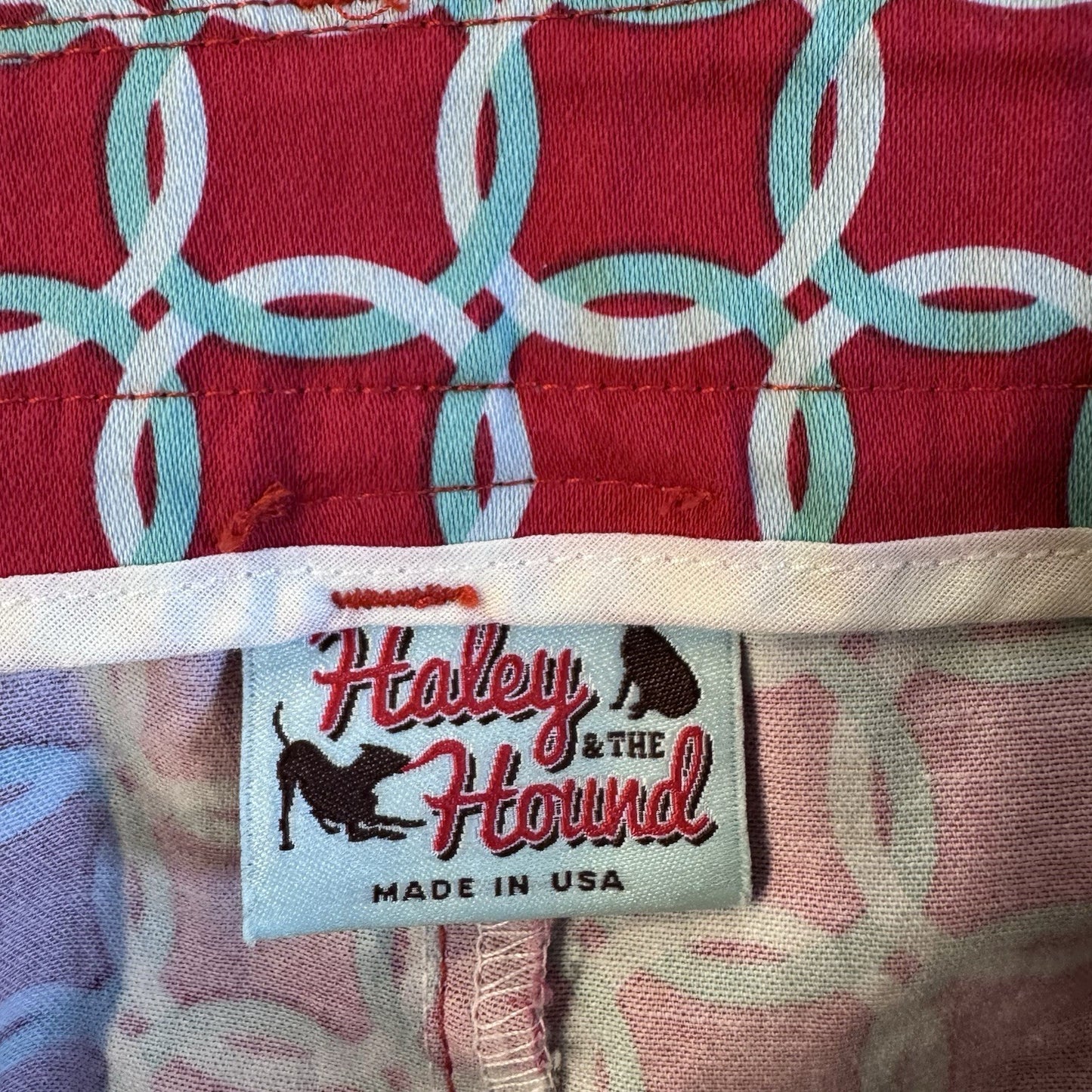 Haley & the Hound Red Geometric Print Shorts Women’s Size 6 USA Made Preppy