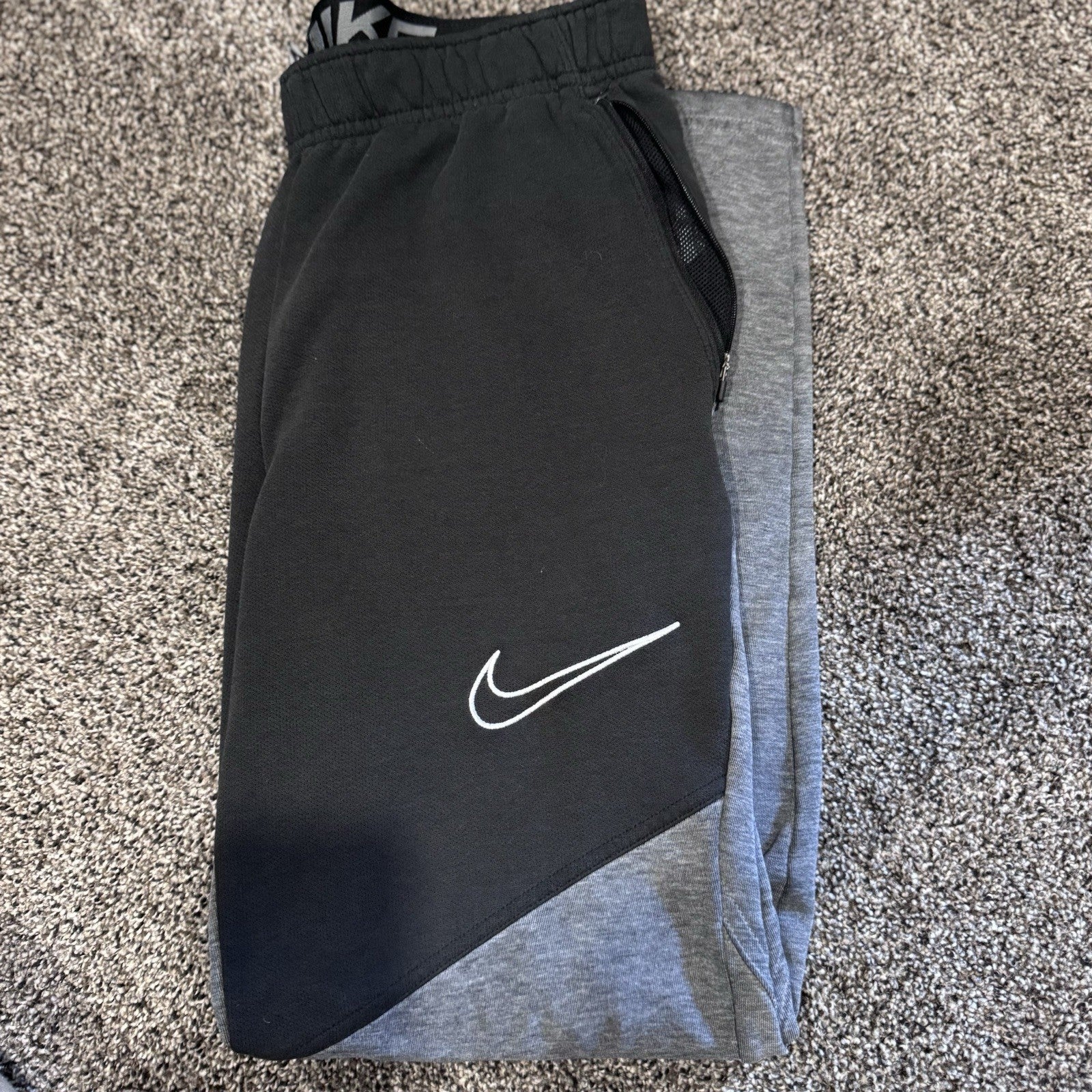 Nike Dri-Fit Utility Core Fleece Training Pants Grey Therma Fit Small