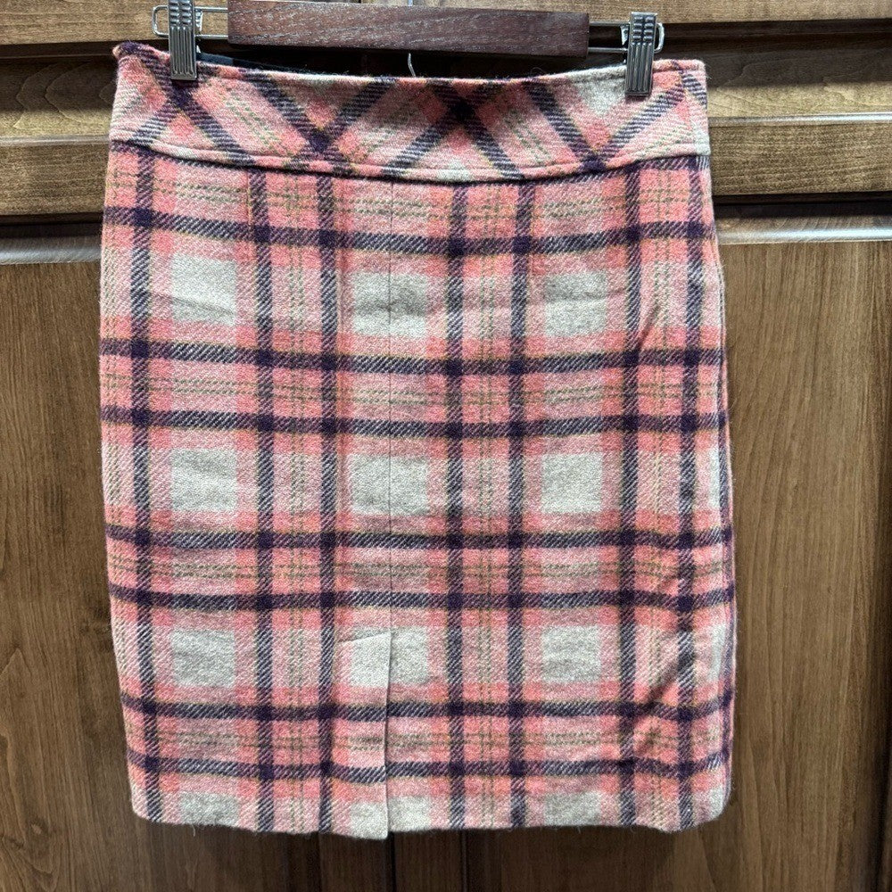 L.L. Bean Favorite Fit Plaid Wool Skirt - Size 6 Petite