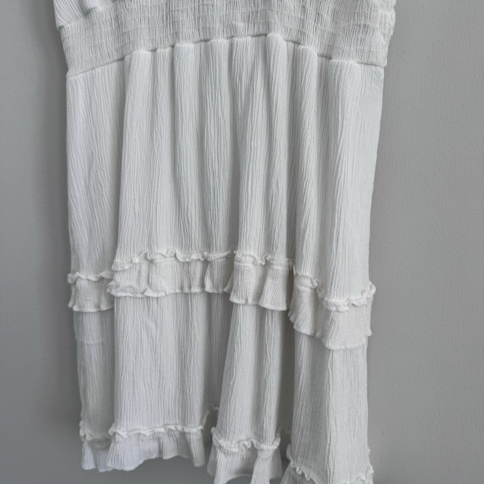 Altar’d State White Ruffle Tiered Dress L Surplice V Neck Boho