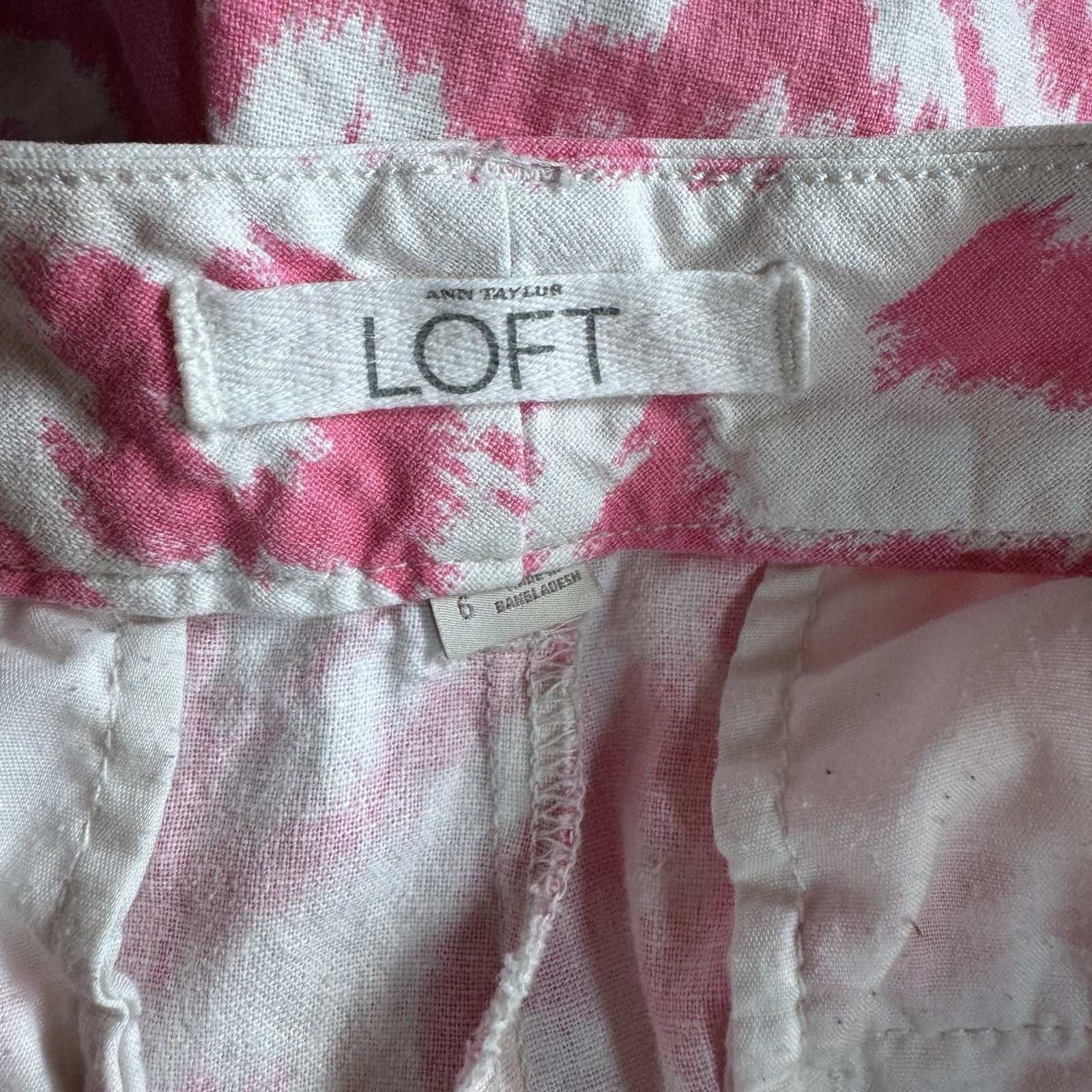 Ann Taylor LOFT Pink White Ikat Print Linen Cotton Shorts Size 6 Summer 