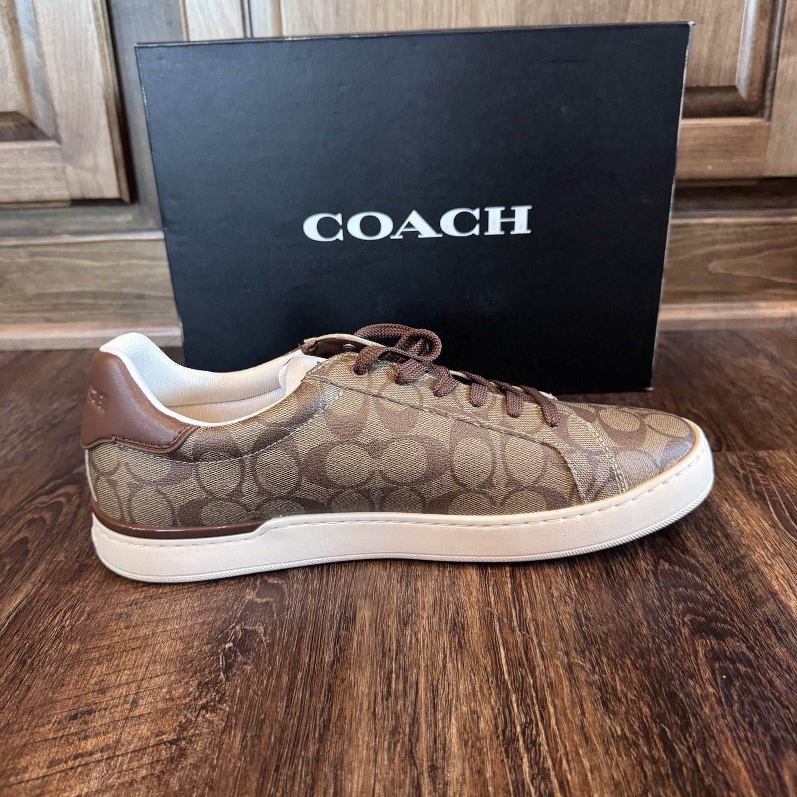 Coach Clip Signature Low Top Sneaker Khaki Saddle Brown Men's Size 13 NEW