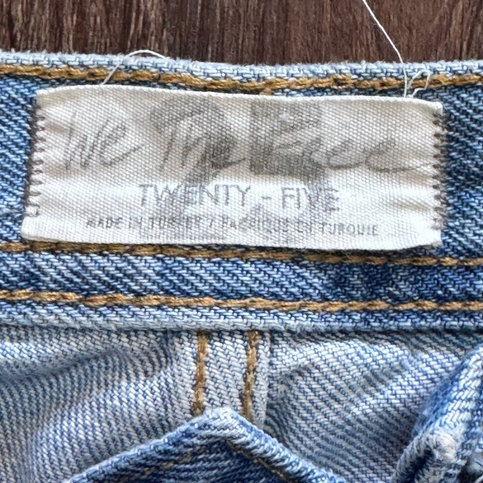 Free People Maggie Mid Rise Straight Leg Distressed Denim Jeans Medium Wash 25