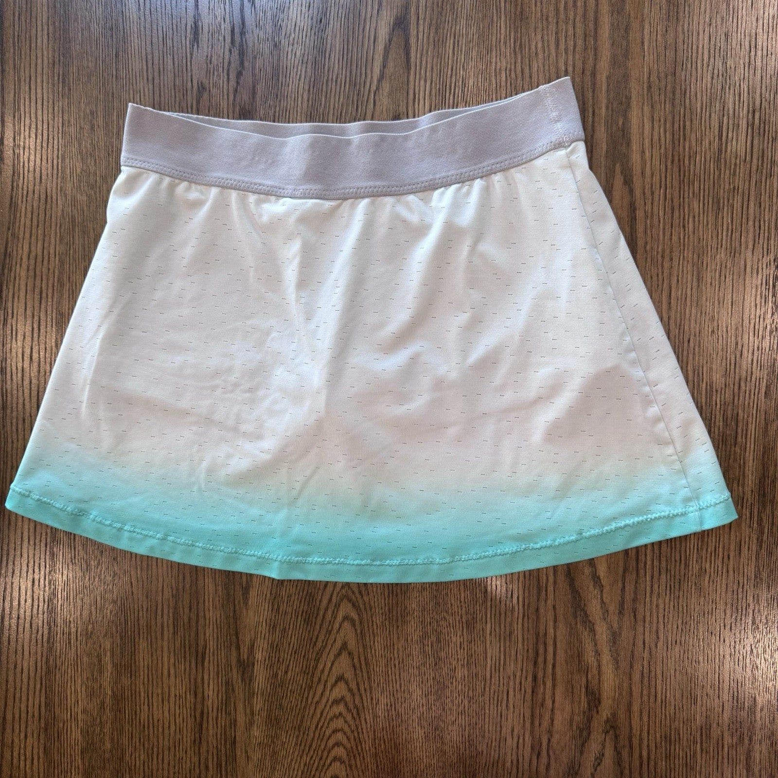 Nike Dri-Fit Women’s Tennis Skirt Size XL Built-In Shorts Ombre Aqua White Skort