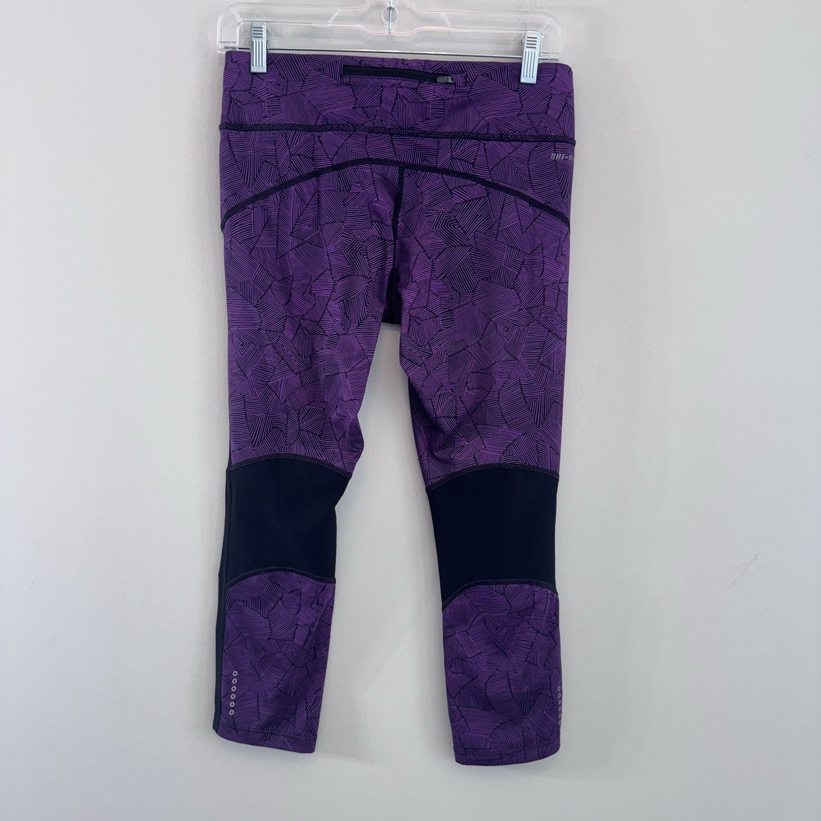 Nike Dri Fit Capri Leggings Purple Print Running Gym Yoga Women M