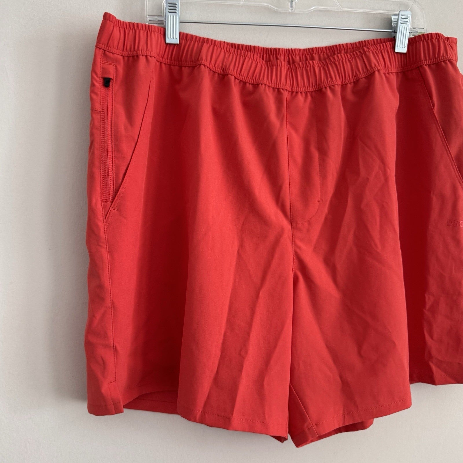 DSG Men's XL 6" Agility Woven Short Red Sun NWT Athletic Gym Running Training
