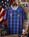 NWT Umbro USA Soccer Jersey Mens Large Blue Red Geometric Futbol Shirt