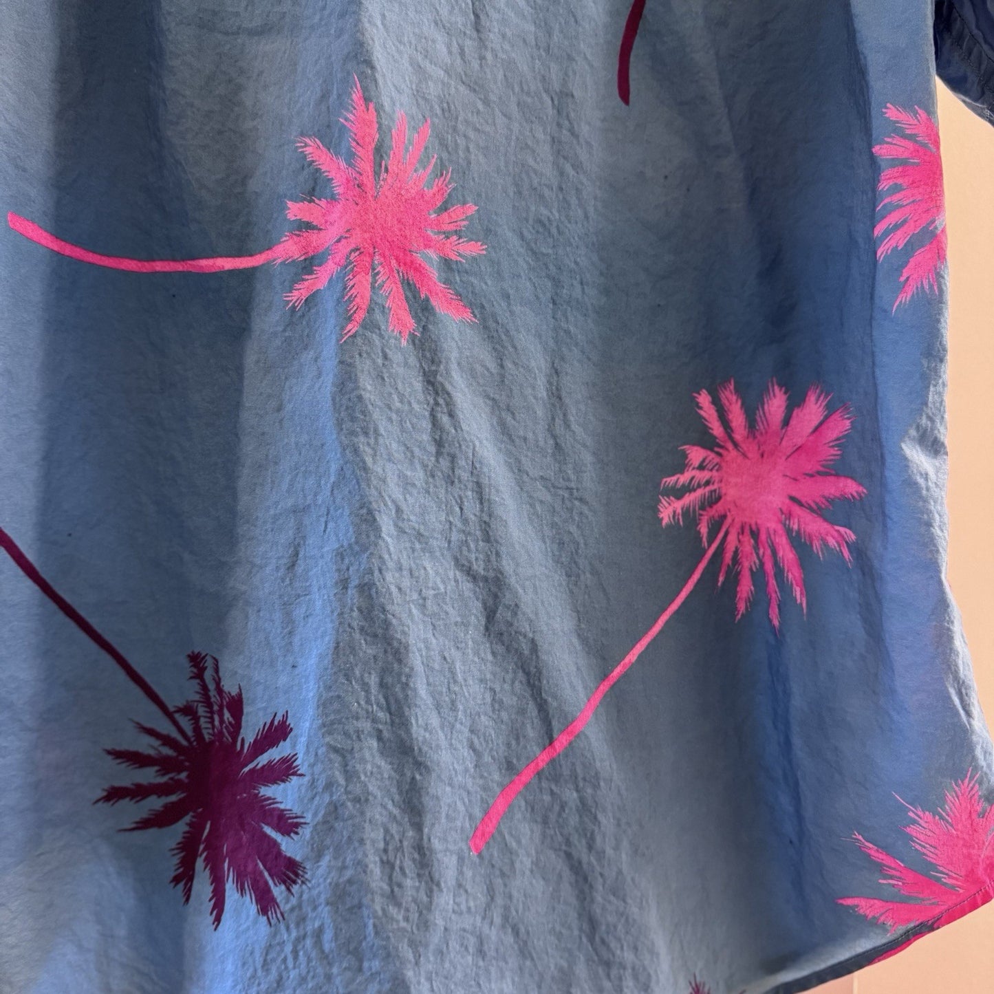 Bonobos Slim Fit Short Sleeve Shirt M Blue Pink Palm Tree Print 100% Cotton