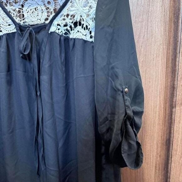 Vintage Wet Seal+ Boho Black Blouse XL Crochet Lace Yoke Sheer Tunic Top