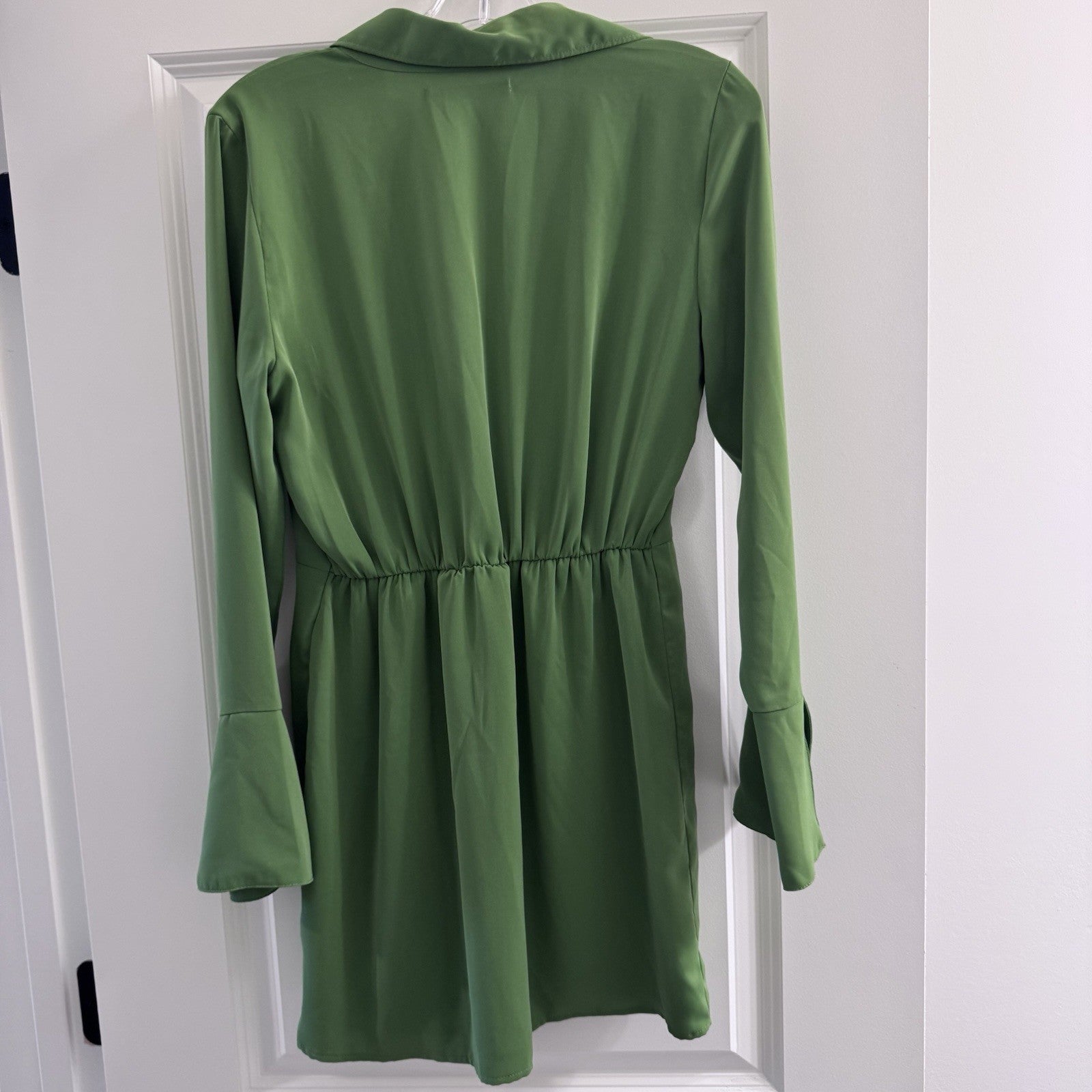 Abercrombie & Fitch Lime Green Twist Button Up Minimalist Dress Size Small