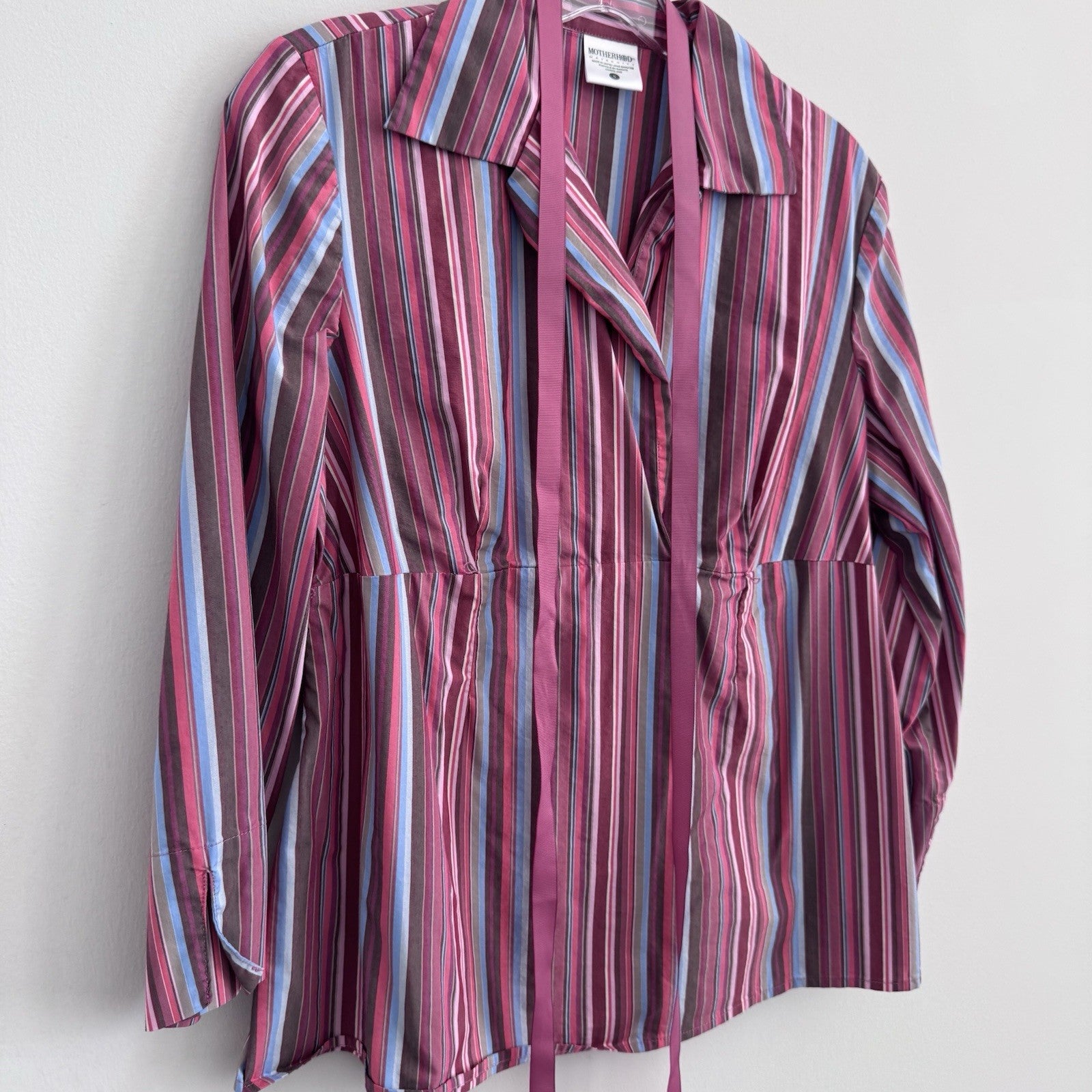 Motherhood Maternity Women’s Y2K Striped Tie Front Blouse Pink S