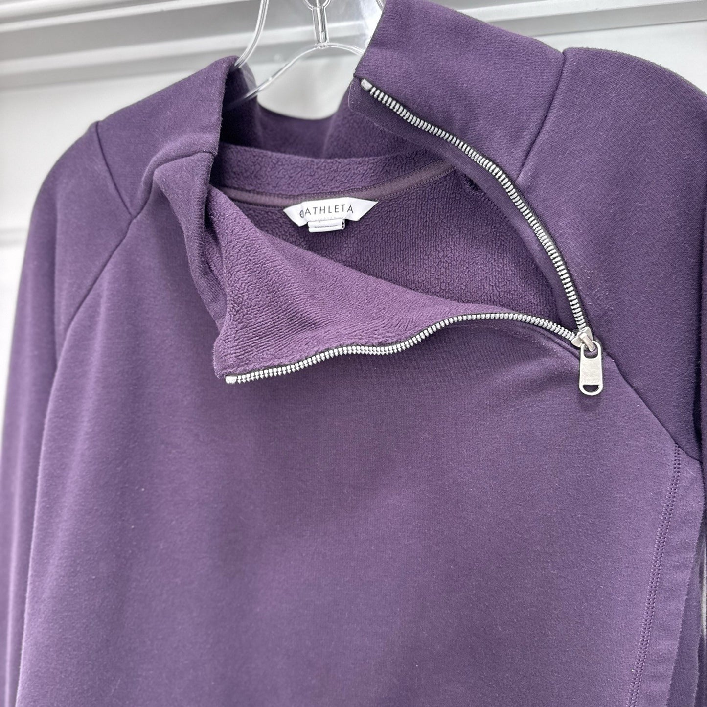 Athleta Medium Cozy Karma Asymmetrical Red Purple Zip Pullover Fleece Jacket EUC