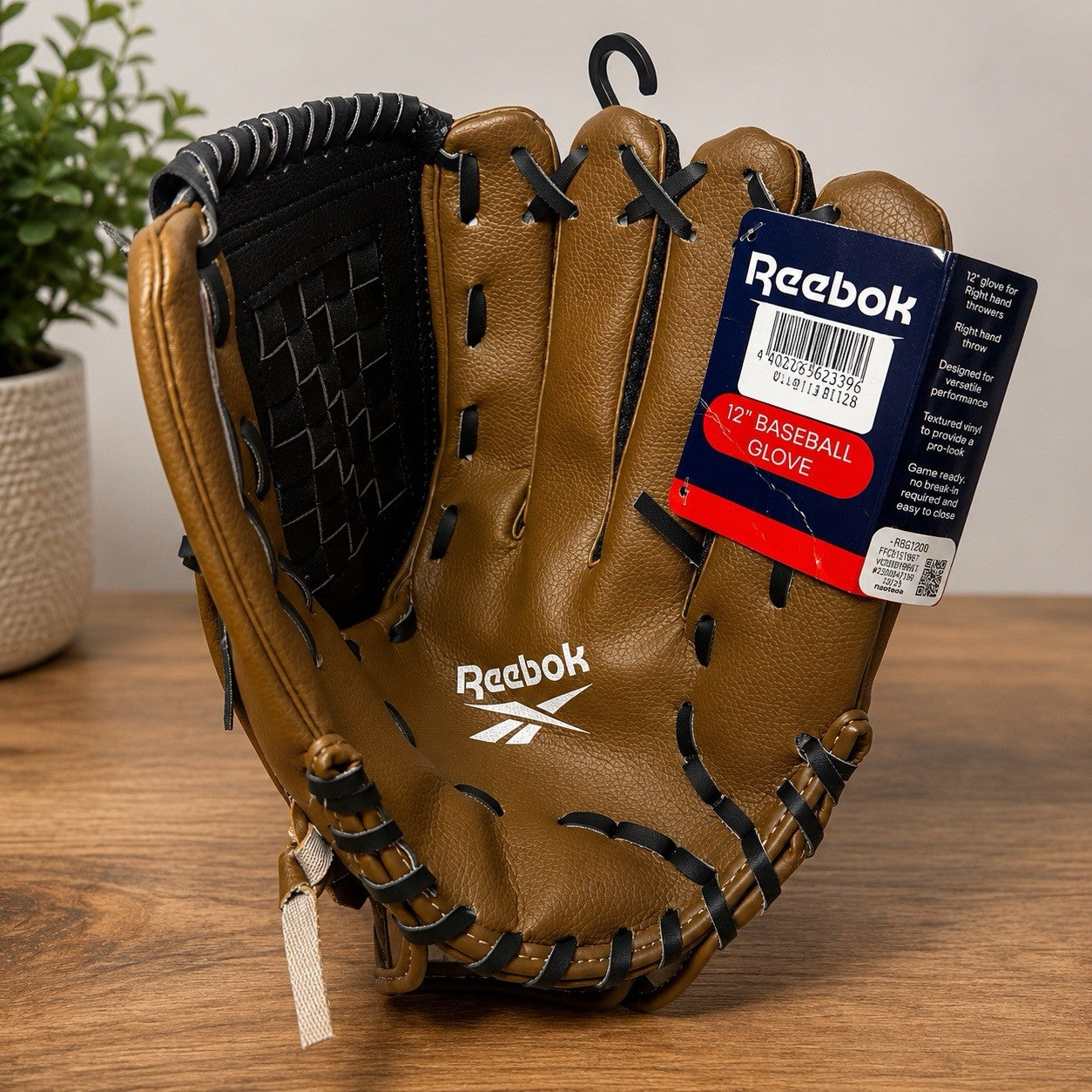 Reebok 12” Baseball Glove Black RBG100-BK Right Hand Throw New w/ Tags