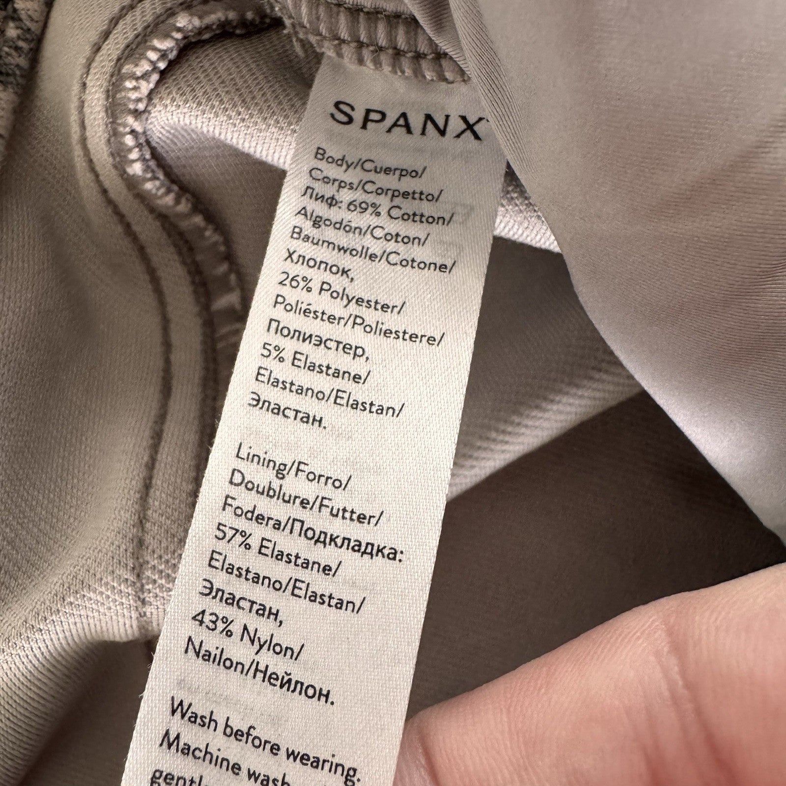 Lot of 4 Spanx Leggings Medium Faux Leather Camo Snakeskin Twill Jeggings M