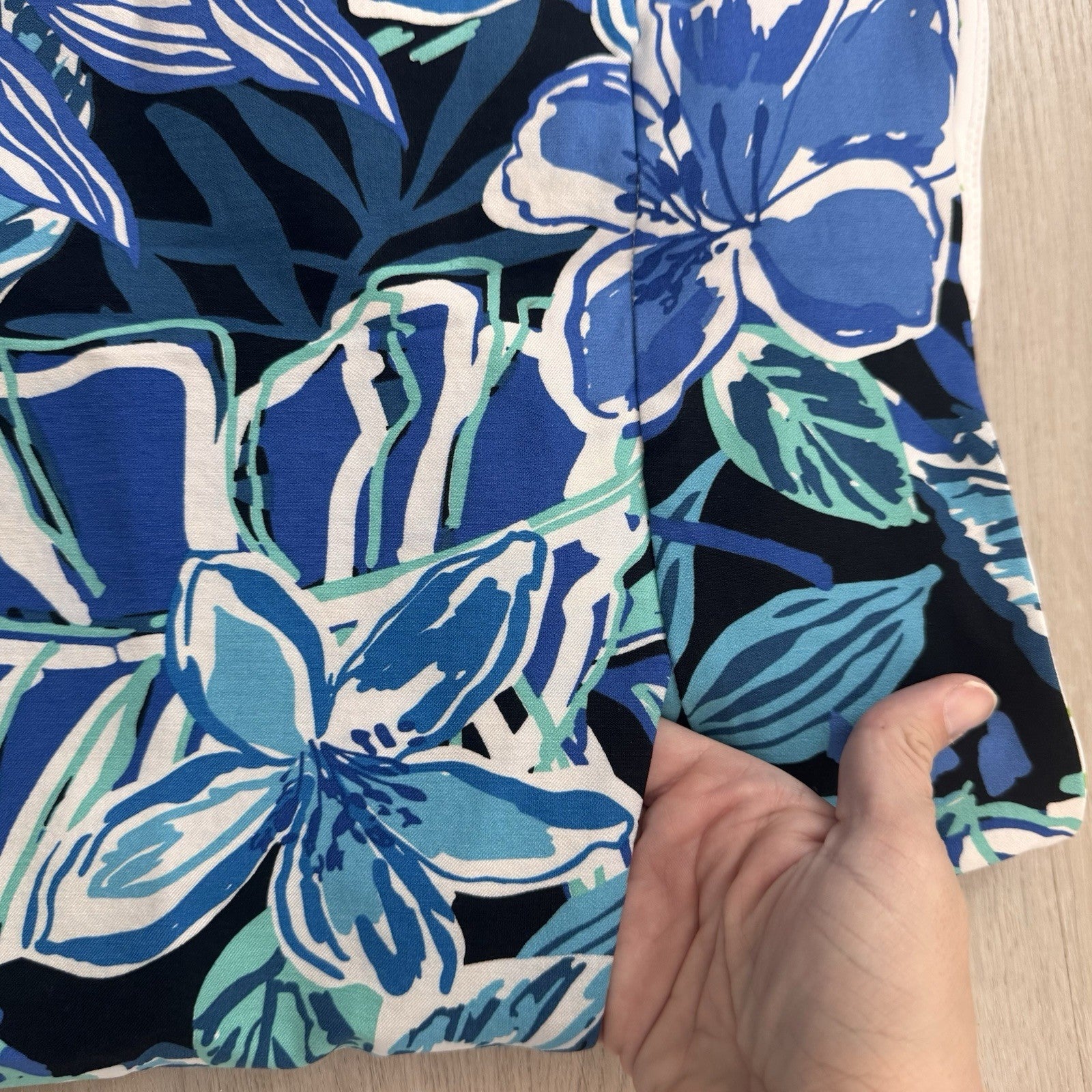 Swing Control Women’s Golf Skort Sz 4 Blue Tropical Print Pull On