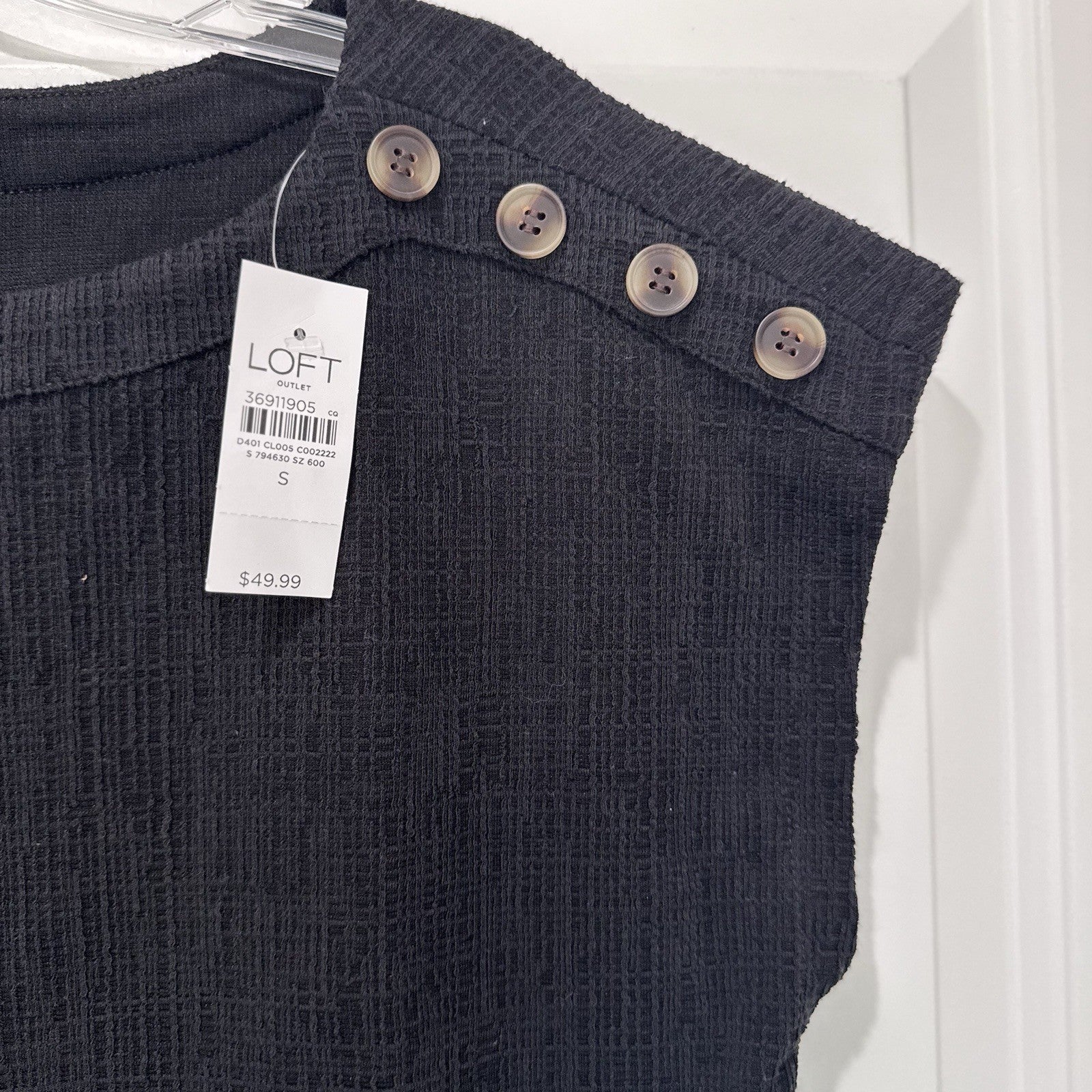 LOFT Outlet Textured Button Shoulder Top Black Sleeveless Blouse Women Small NWT