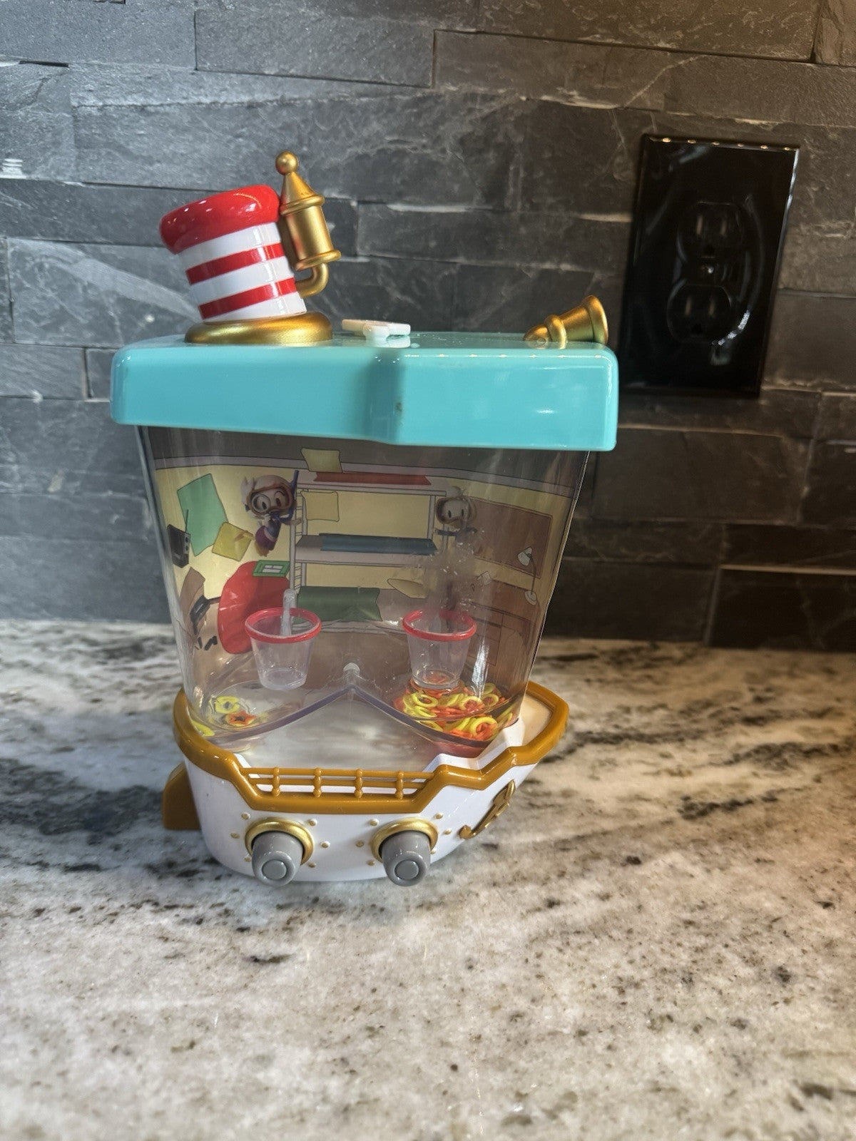 Vintage Donald Duck Disney Water Disc Toy. Rare!