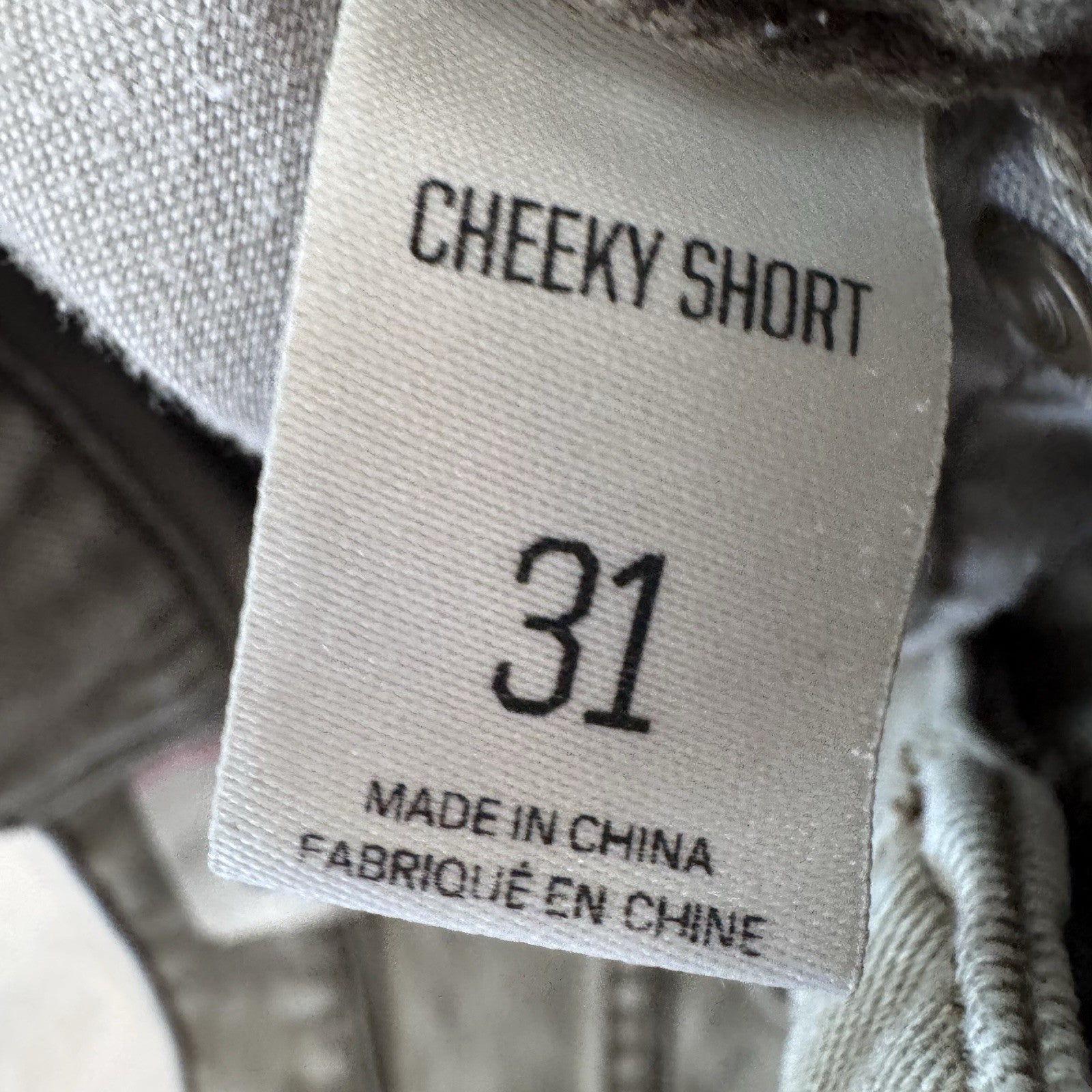 BDG Urban Outfitters Cheeky Shorts Olive Green Raw Hem Cut Off Booty Size 31