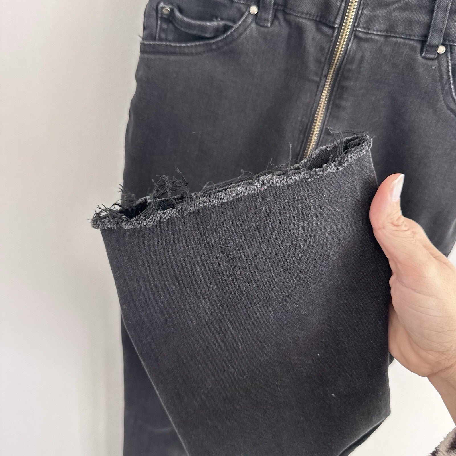 ZARA Trafaluc Black Denim Overalls XS Zip Front Raw Hem Cropped