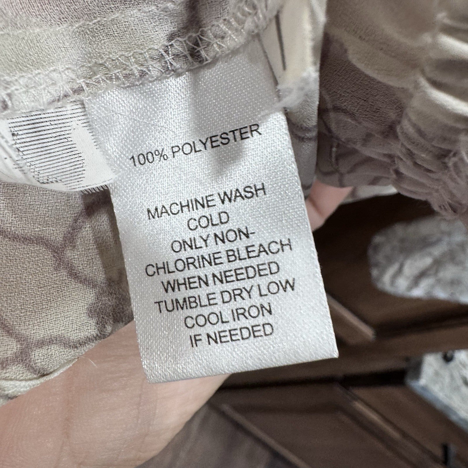 LOFT Women’s Blouse XS Ivory Gray Floral Peplum Hem 3/4 Sleeve Top Ann Taylor