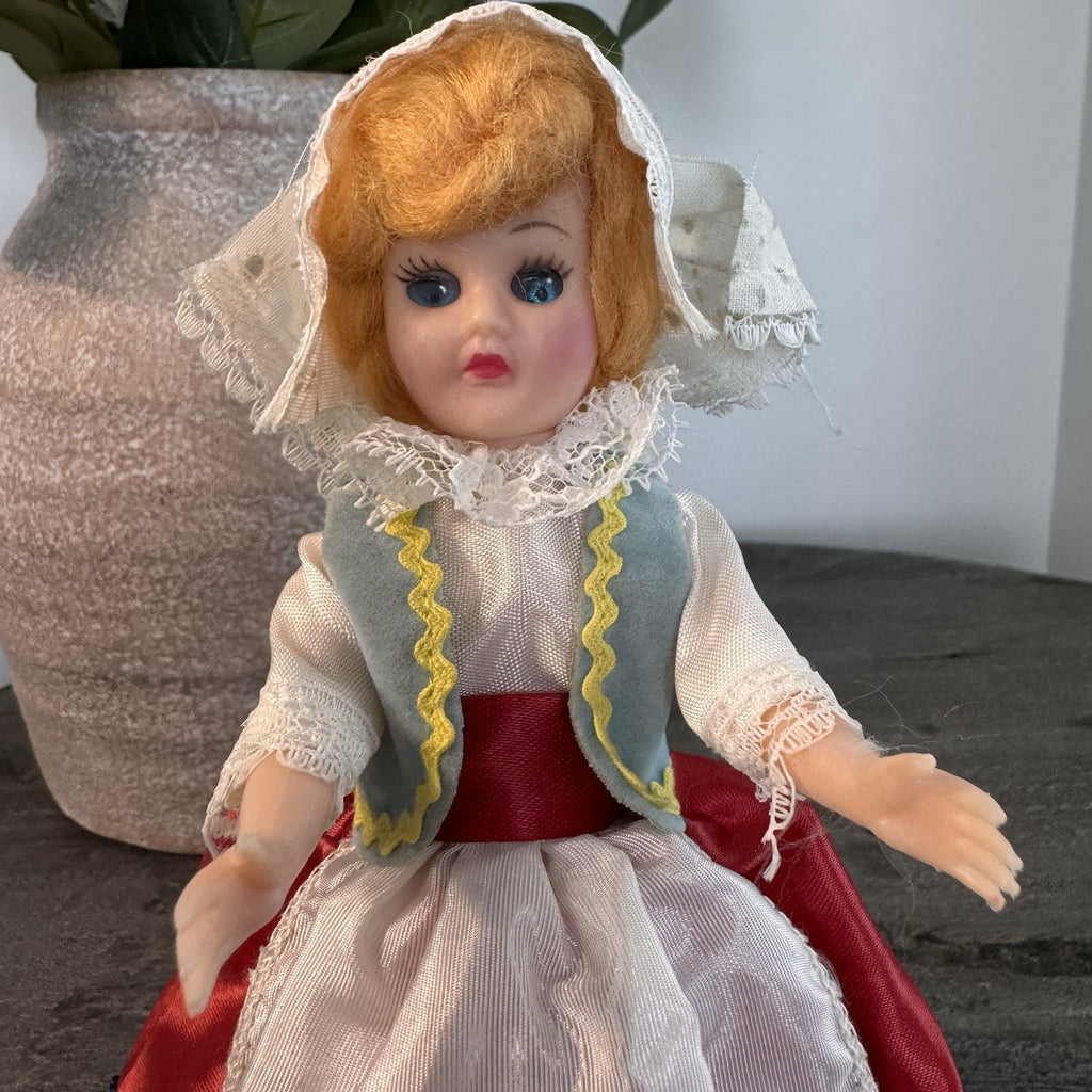 Vintage Blue Bonnet Dolls Of All Lands Czechoslovakia Hard Plastic Sleep Eyes 8"
