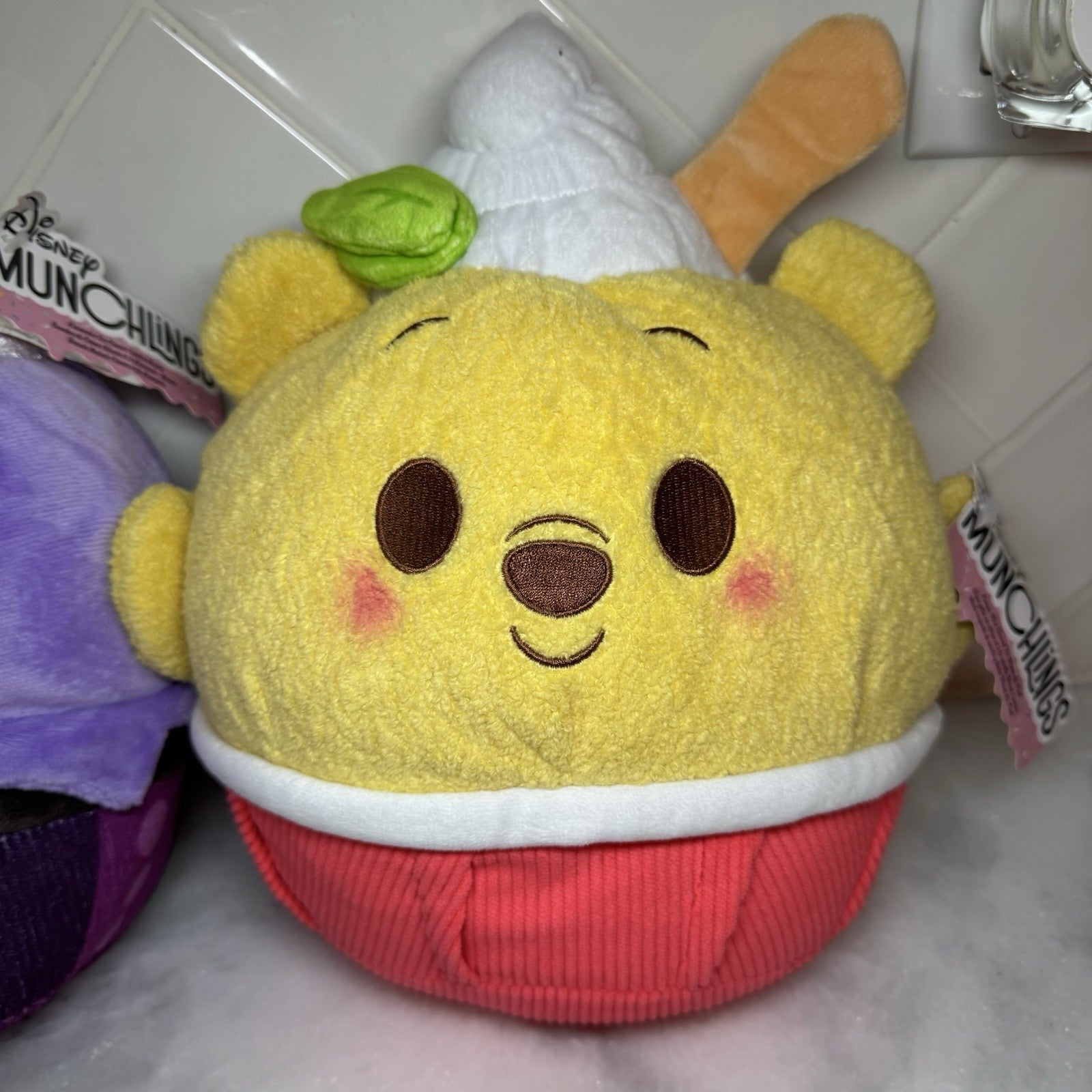 Disney Munchlings Cupcake Alien,lemon Mint The Pooh,ice Cream Sundae Ursula