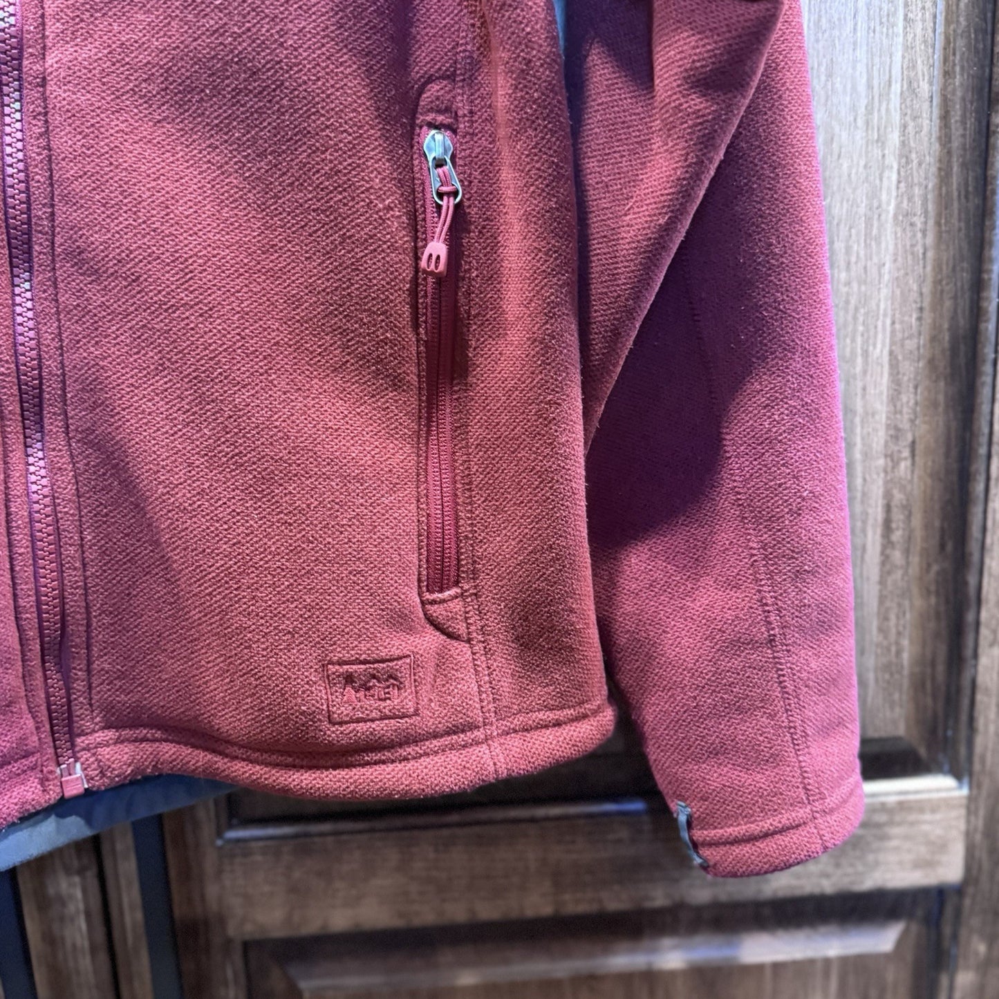 REI Women’s Polartec Fleece Jacket Size M | Maroon Full Zip Outdoor Layer
