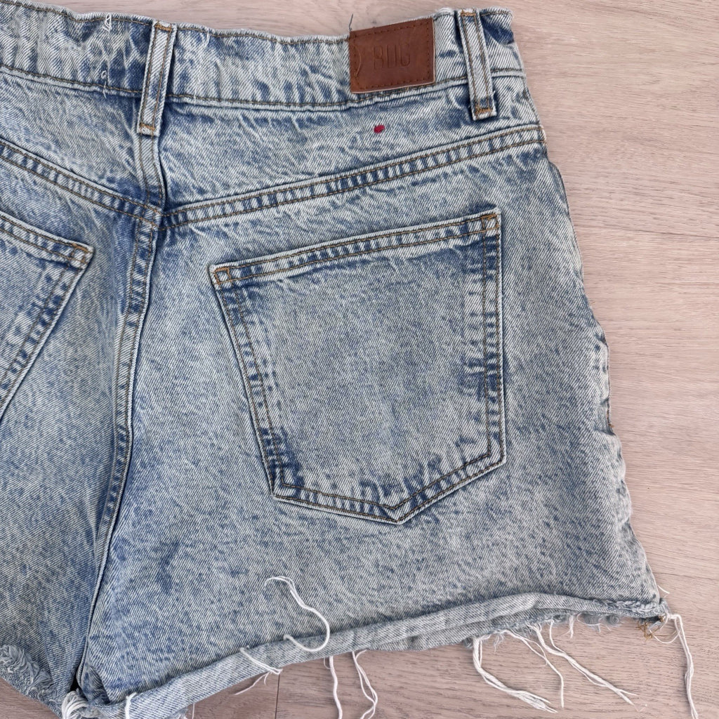BDG Urban Outfitters Denim Shorts 28 Acid Wash Distressed Raw Hem
