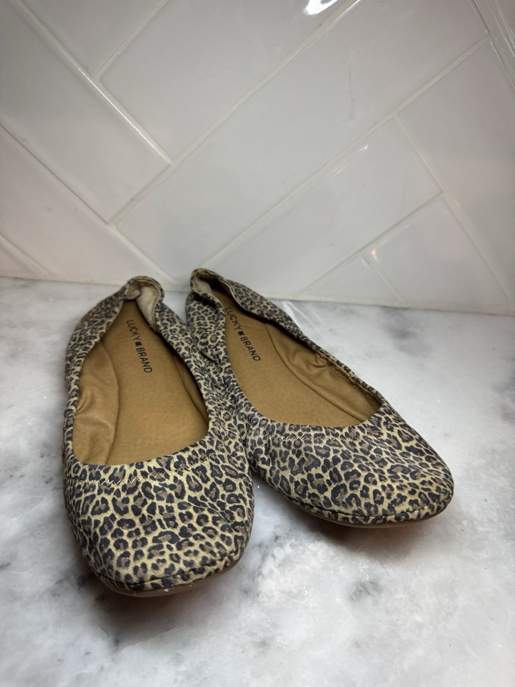Lucky Brand Emmie Leopard Ballet Flats Women’s 10M Leather Slip On Shoes