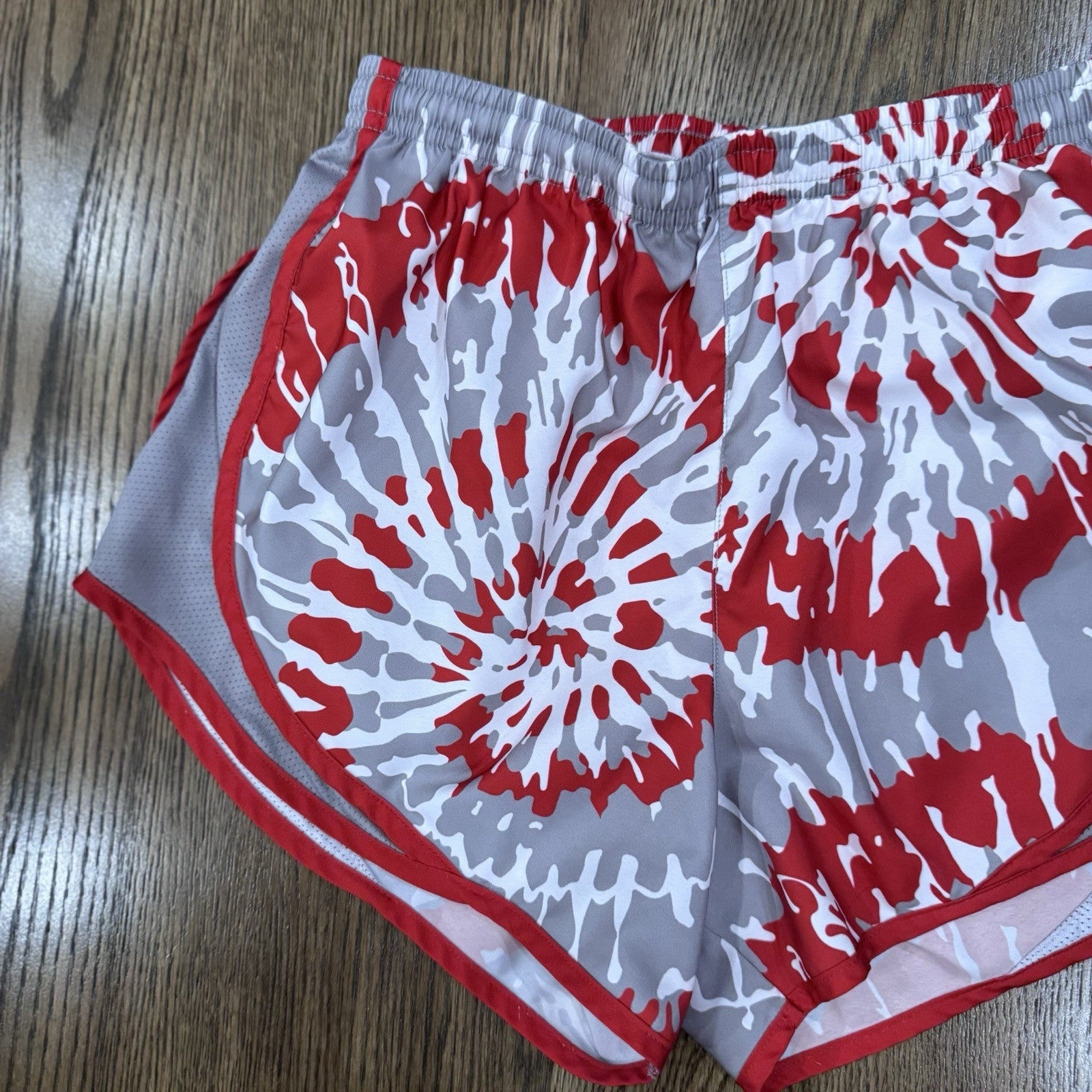 Varsity Spirit Cheer Shorts Women’s Small Red Gray White Tie Dye Print Lined