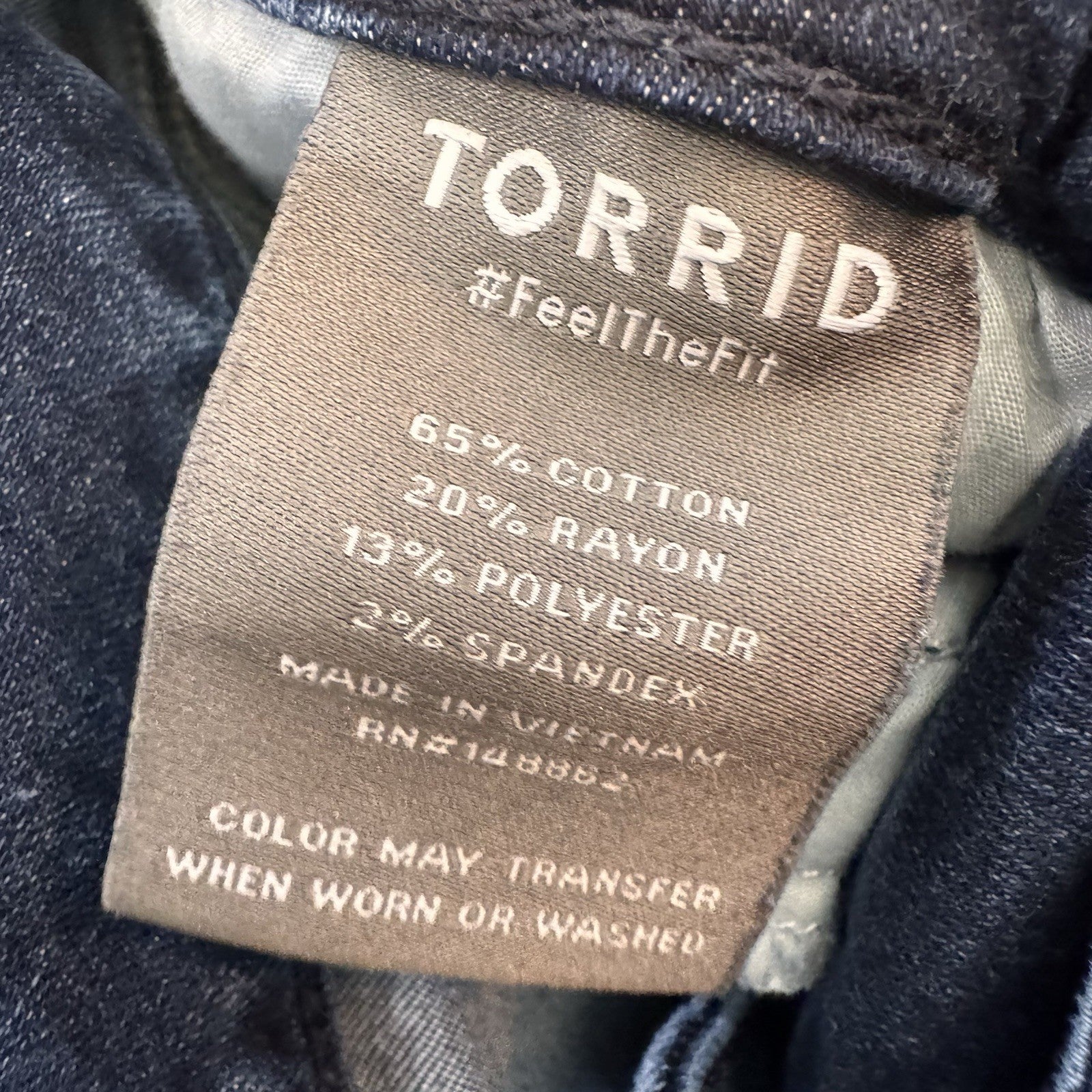 Torrid Womens 14R Blue Denim Jeggings High Rise 3-Button Fly Stretch Skinny